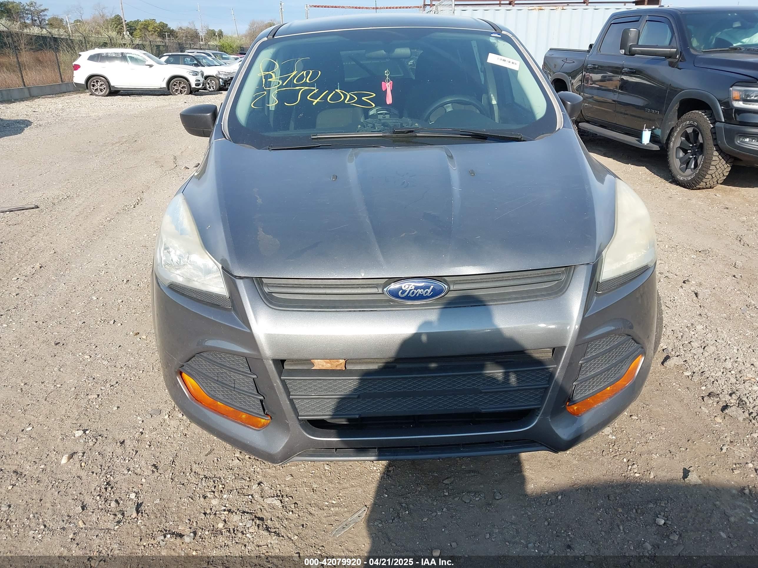 FORD ESCAPE image 6