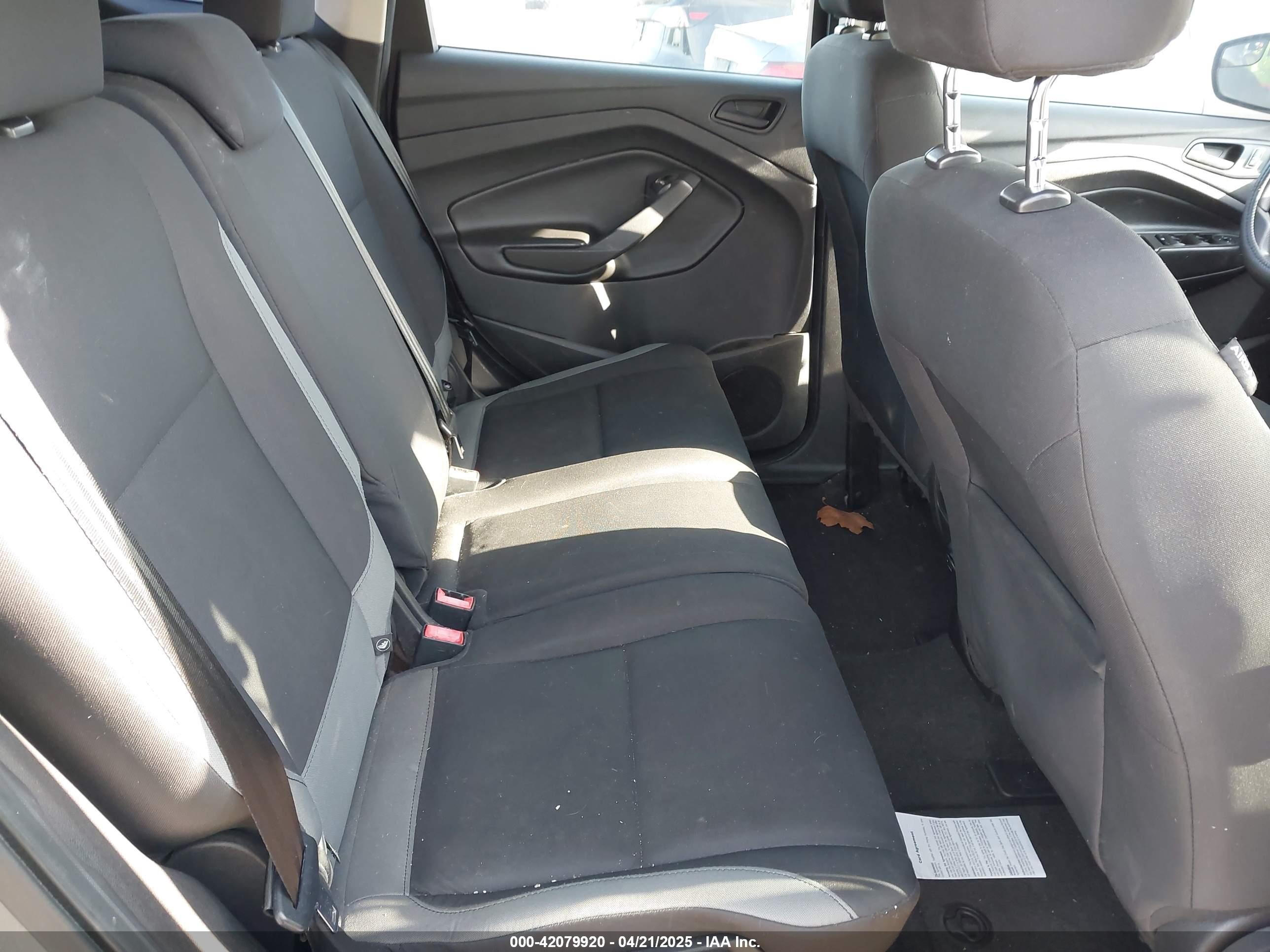 FORD ESCAPE image 8