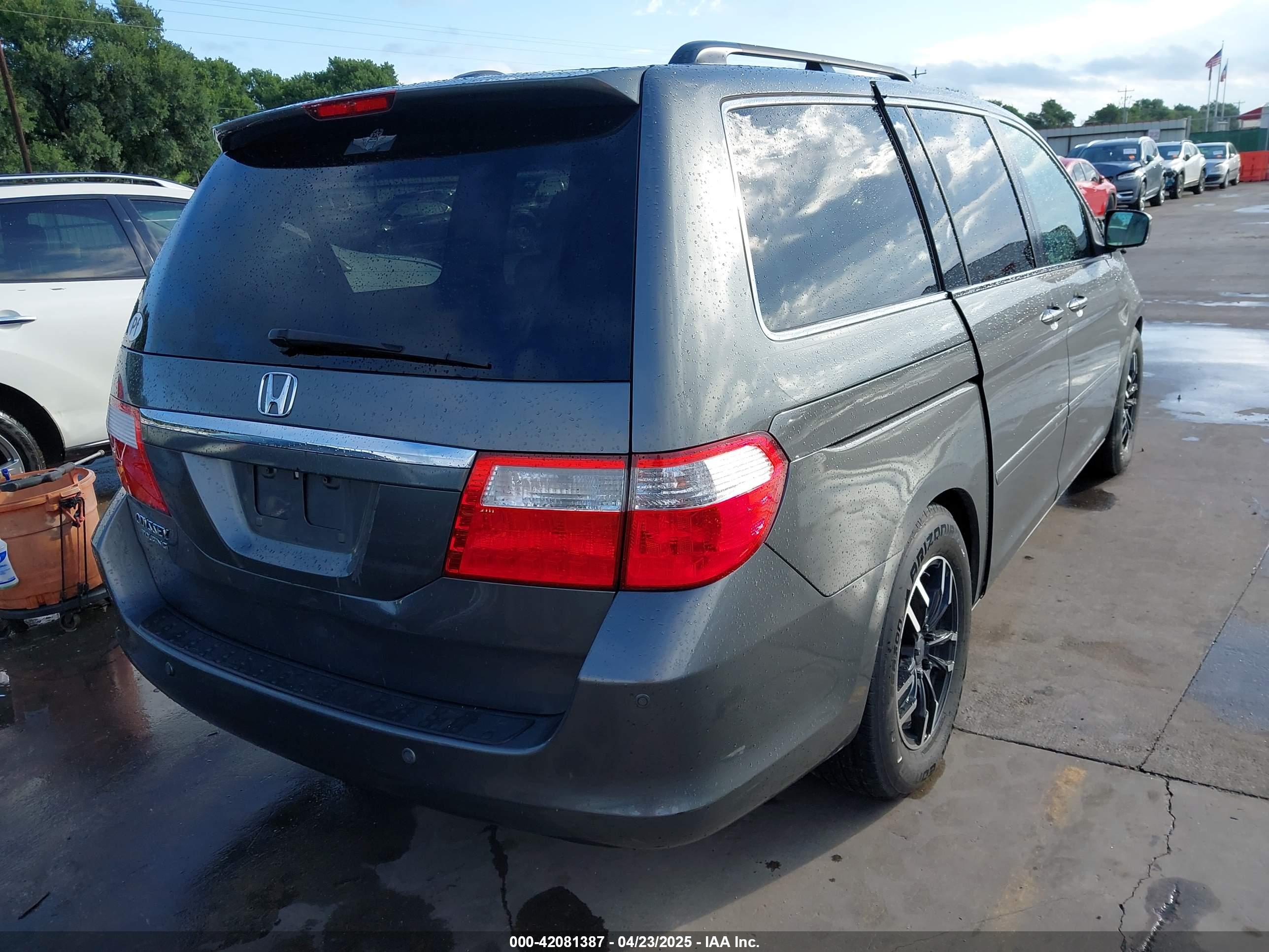 HONDA ODYSSEY image 4