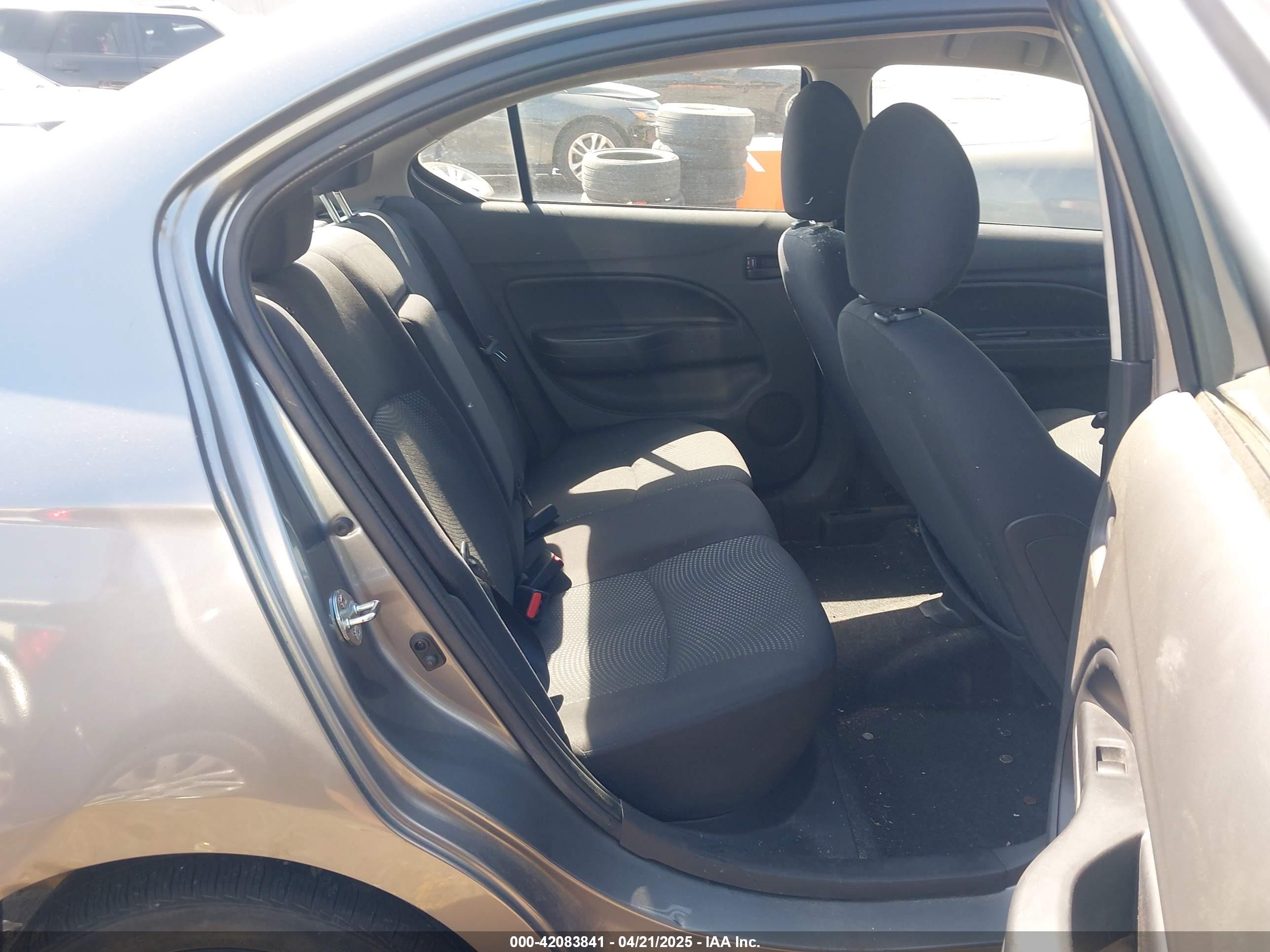 MITSUBISHI MIRAGE image 8