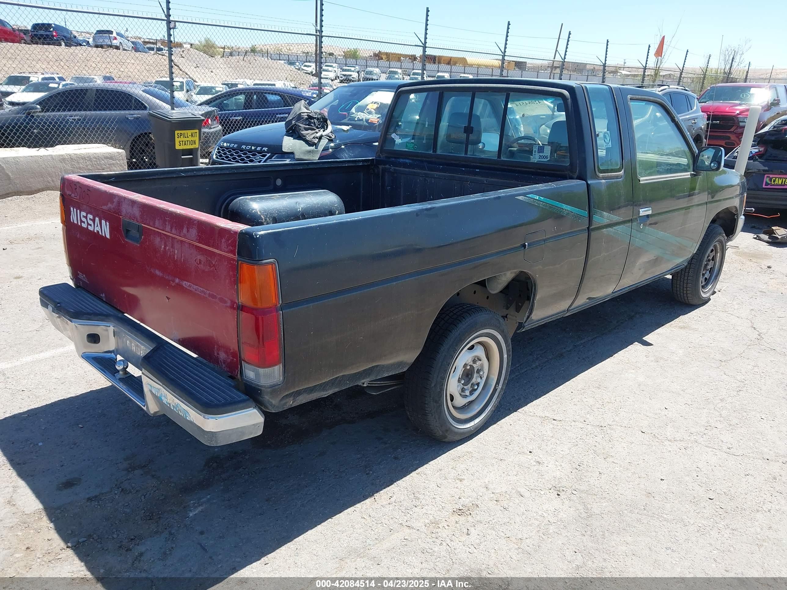 NISSAN TRUCK image 4