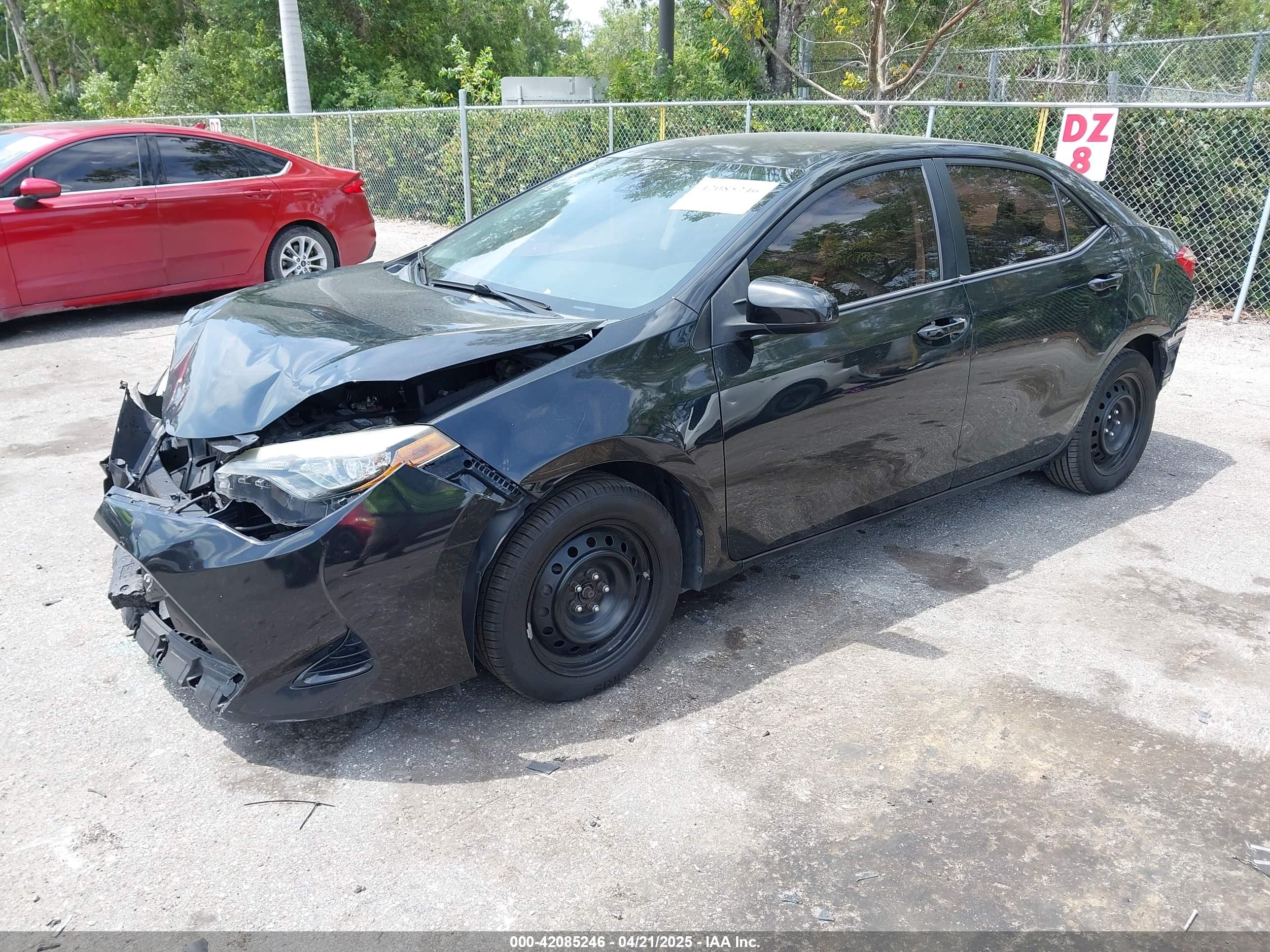 TOYOTA COROLLA image 2