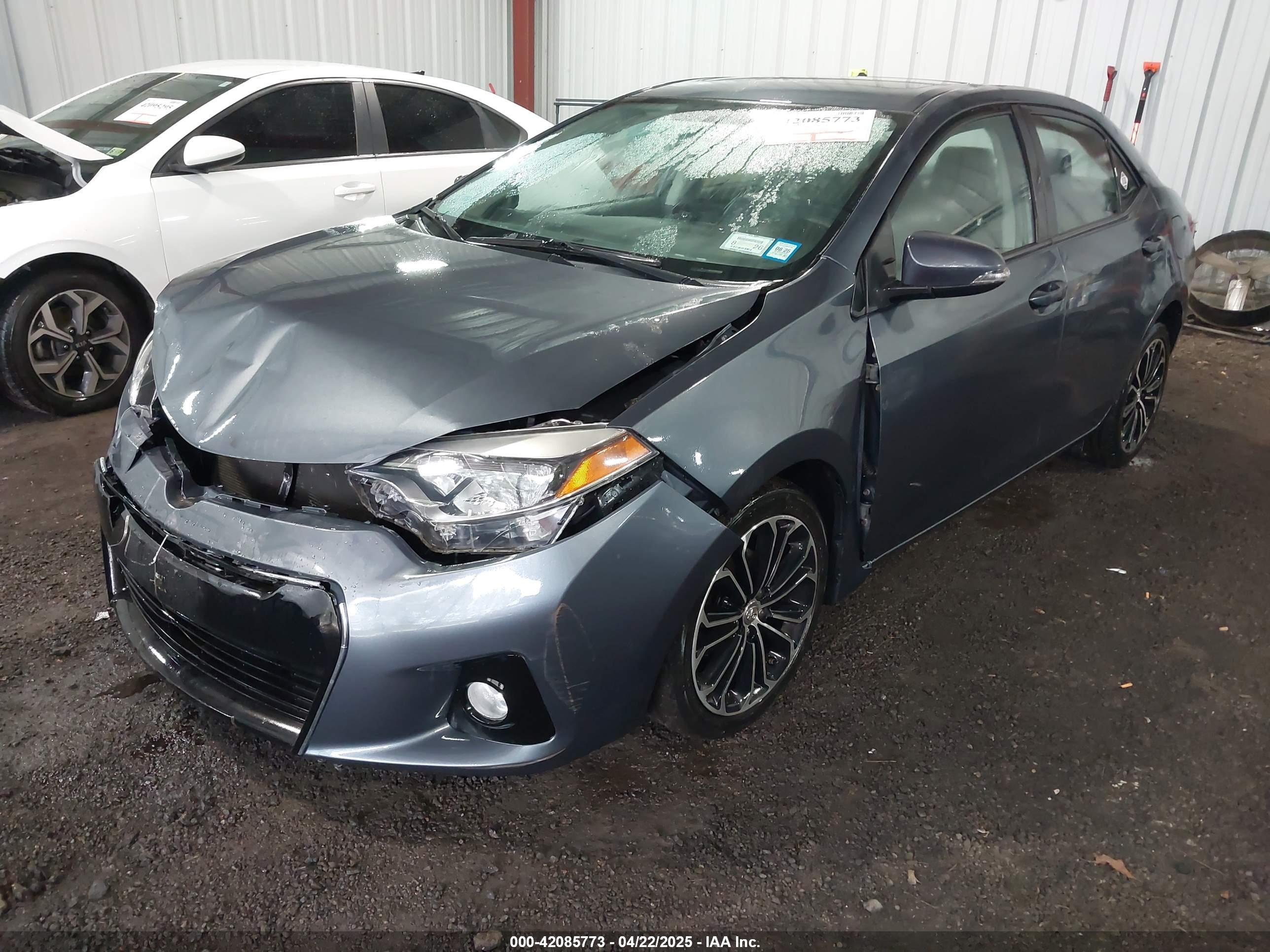 TOYOTA COROLLA image 2