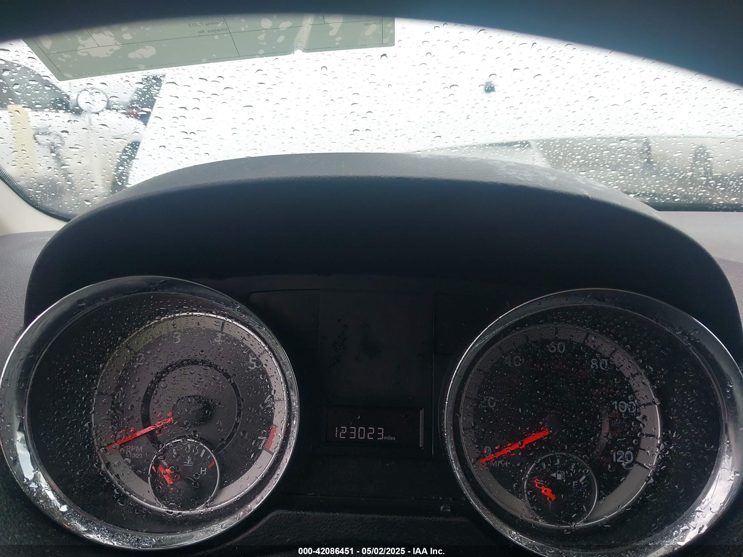 DODGE GRAND image 7