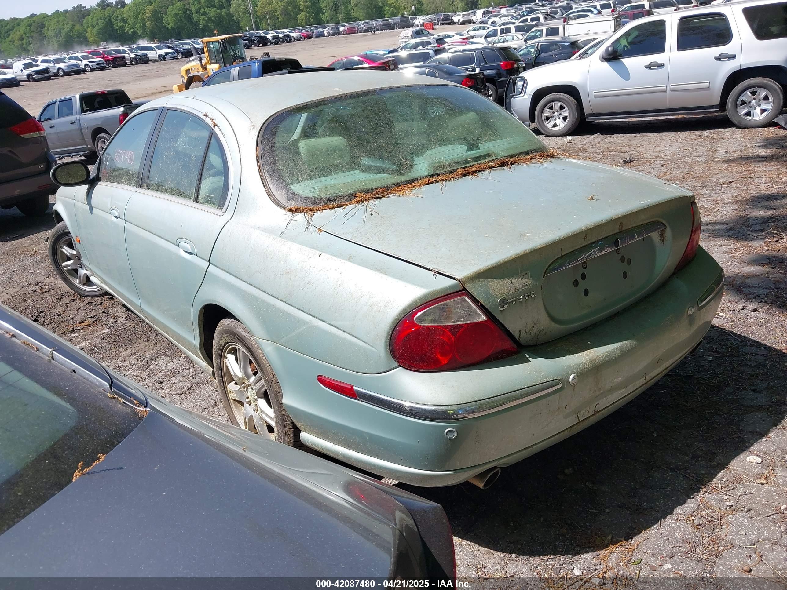 JAGUAR S-TYPE image 3