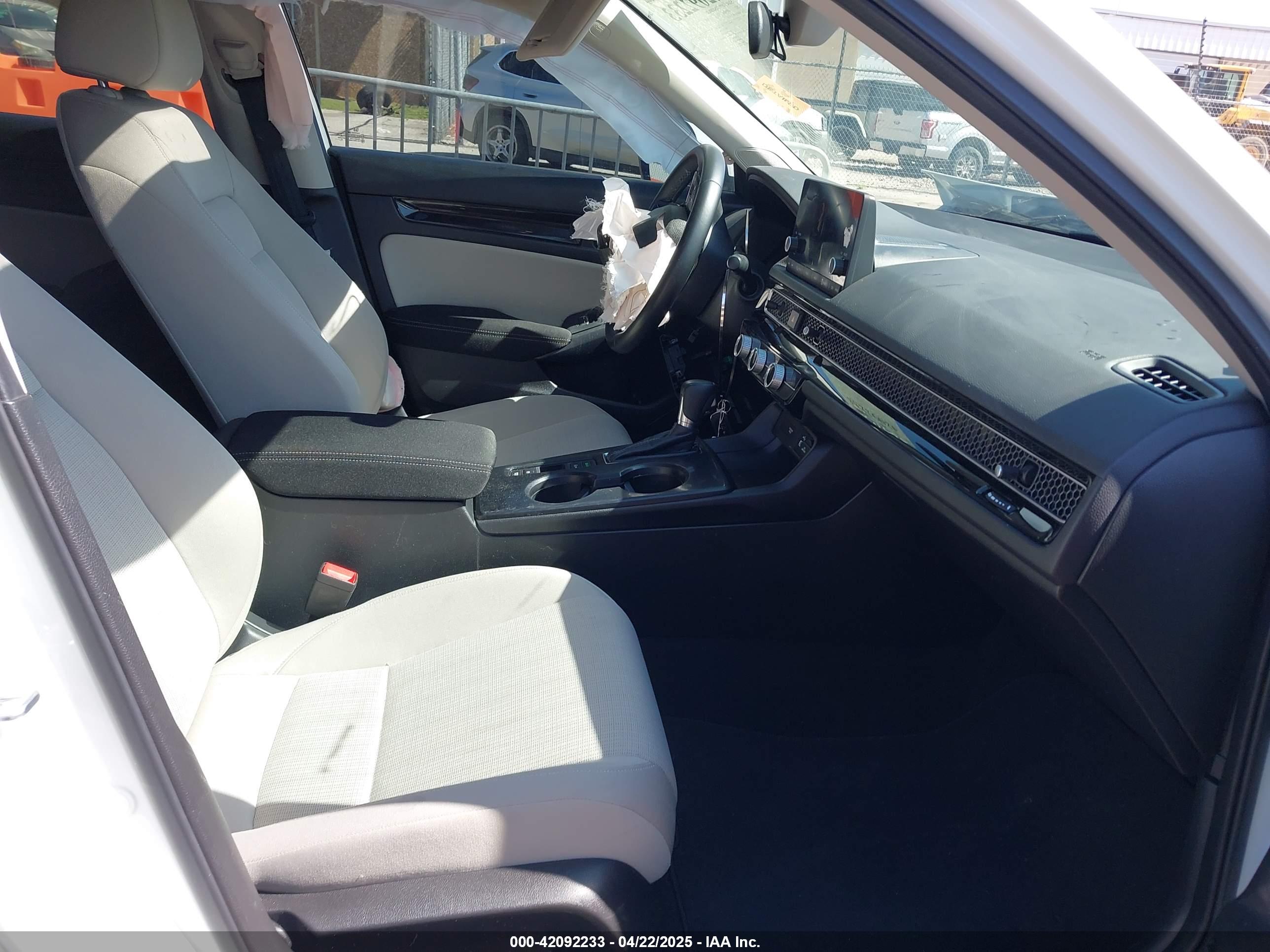 HONDA CIVIC image 5