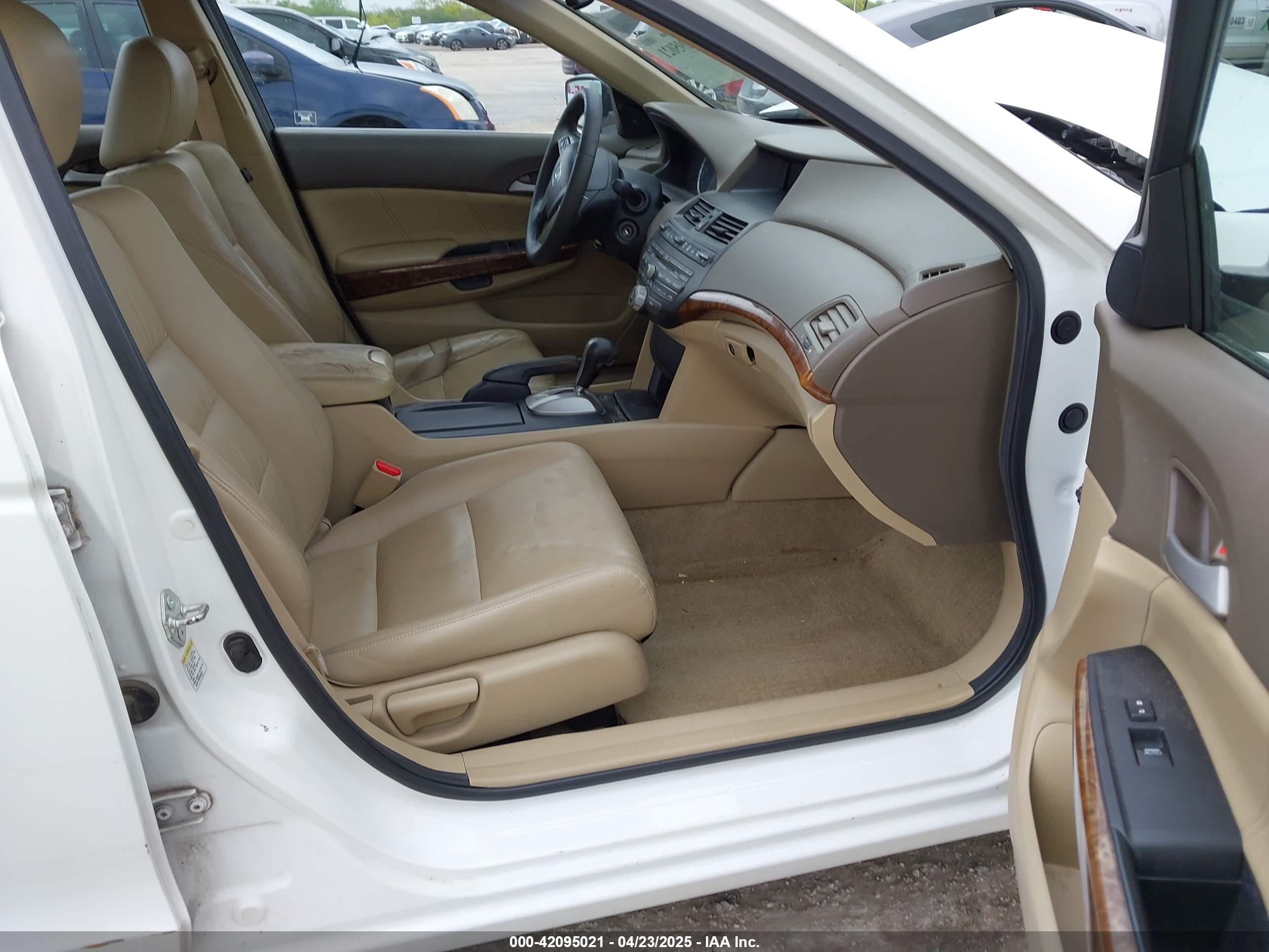 HONDA ACCORD image 5