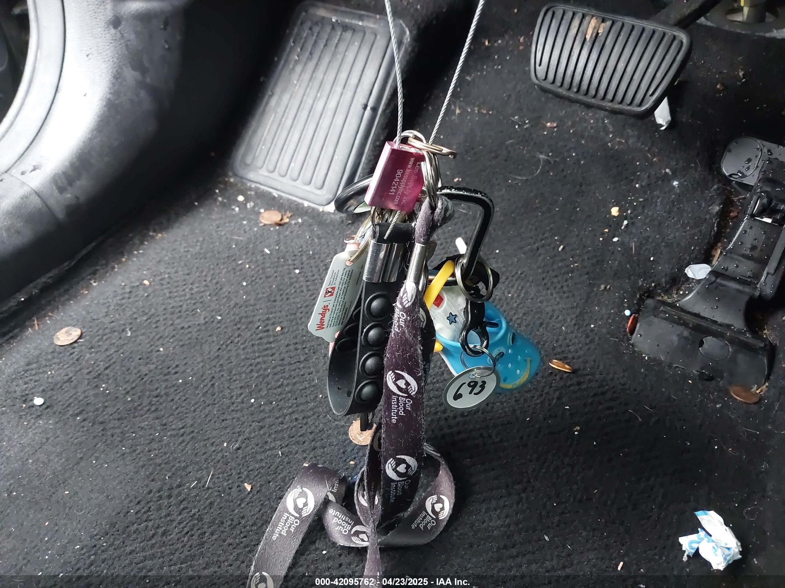 KIA SPORTAGE image 11