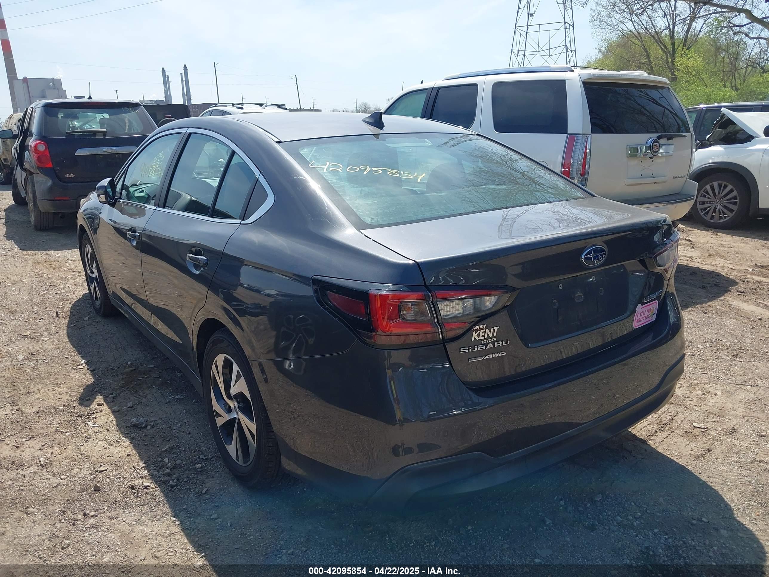SUBARU LEGACY image 3