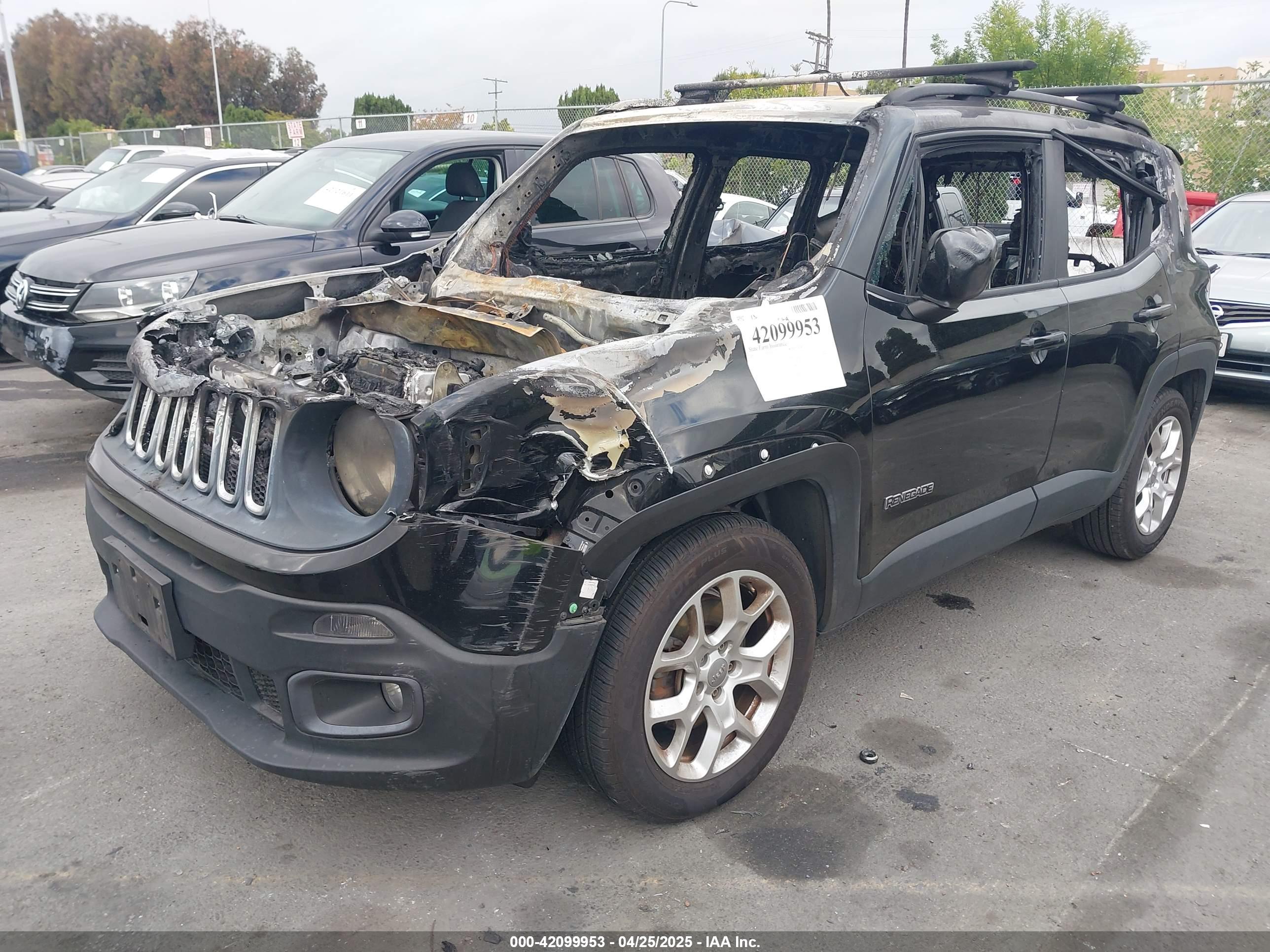 JEEP RENEGADE image 2