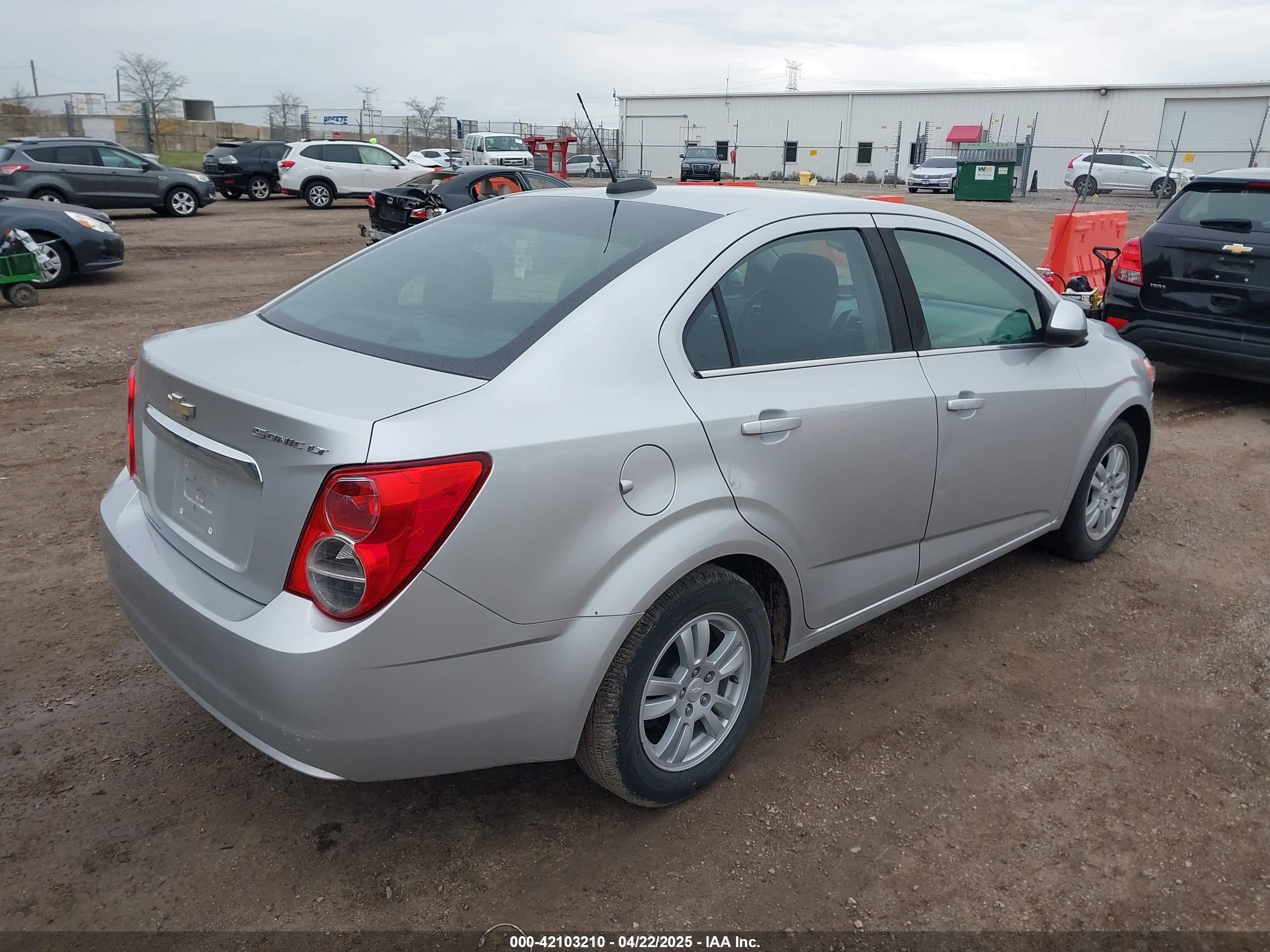 CHEVROLET SONIC image 4