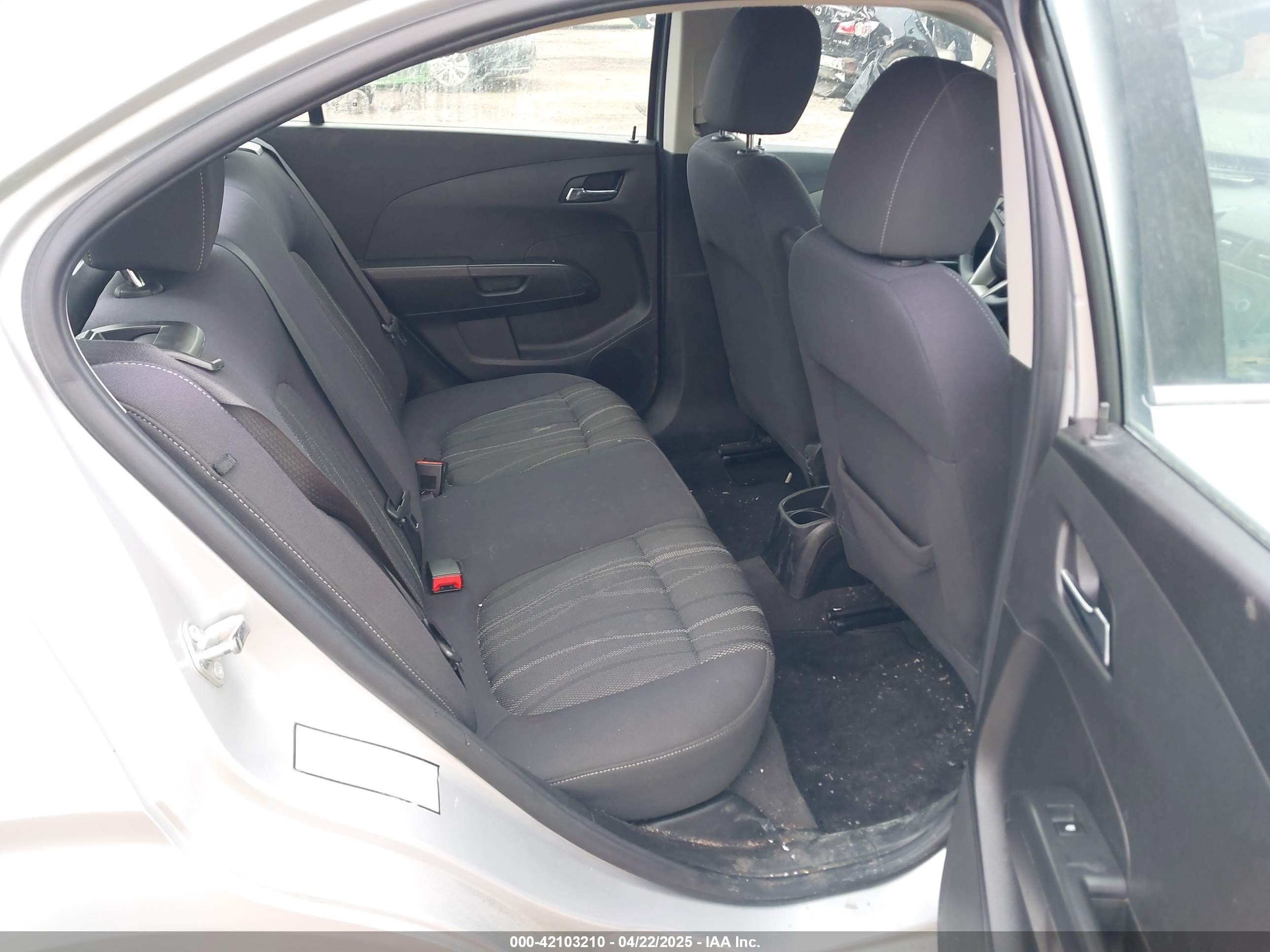 CHEVROLET SONIC image 8