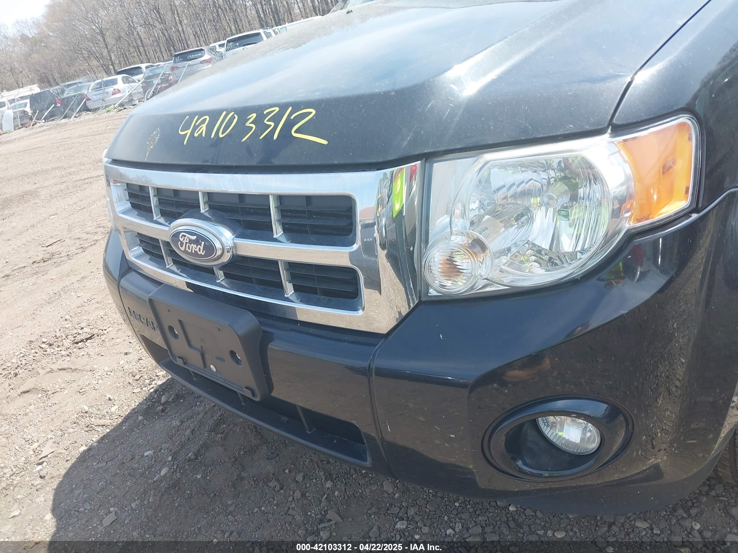 FORD ESCAPE image 6