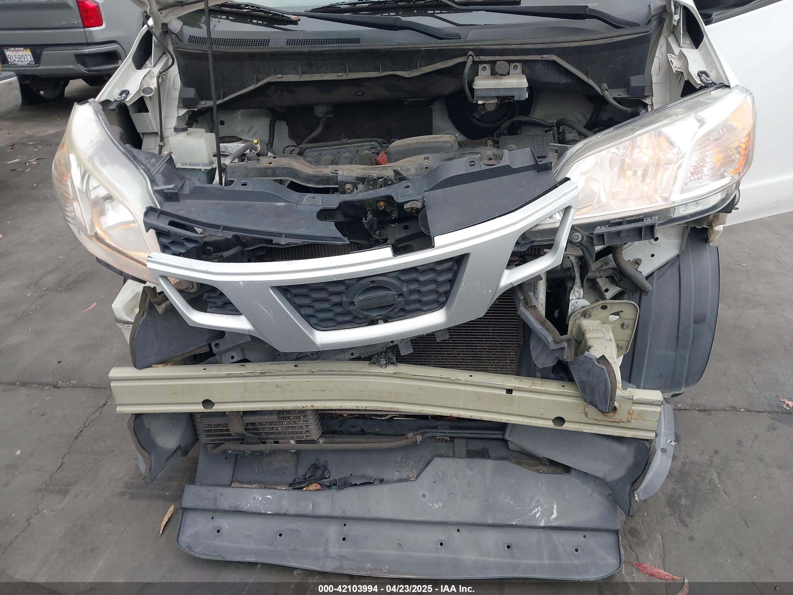 NISSAN NV200 image 6