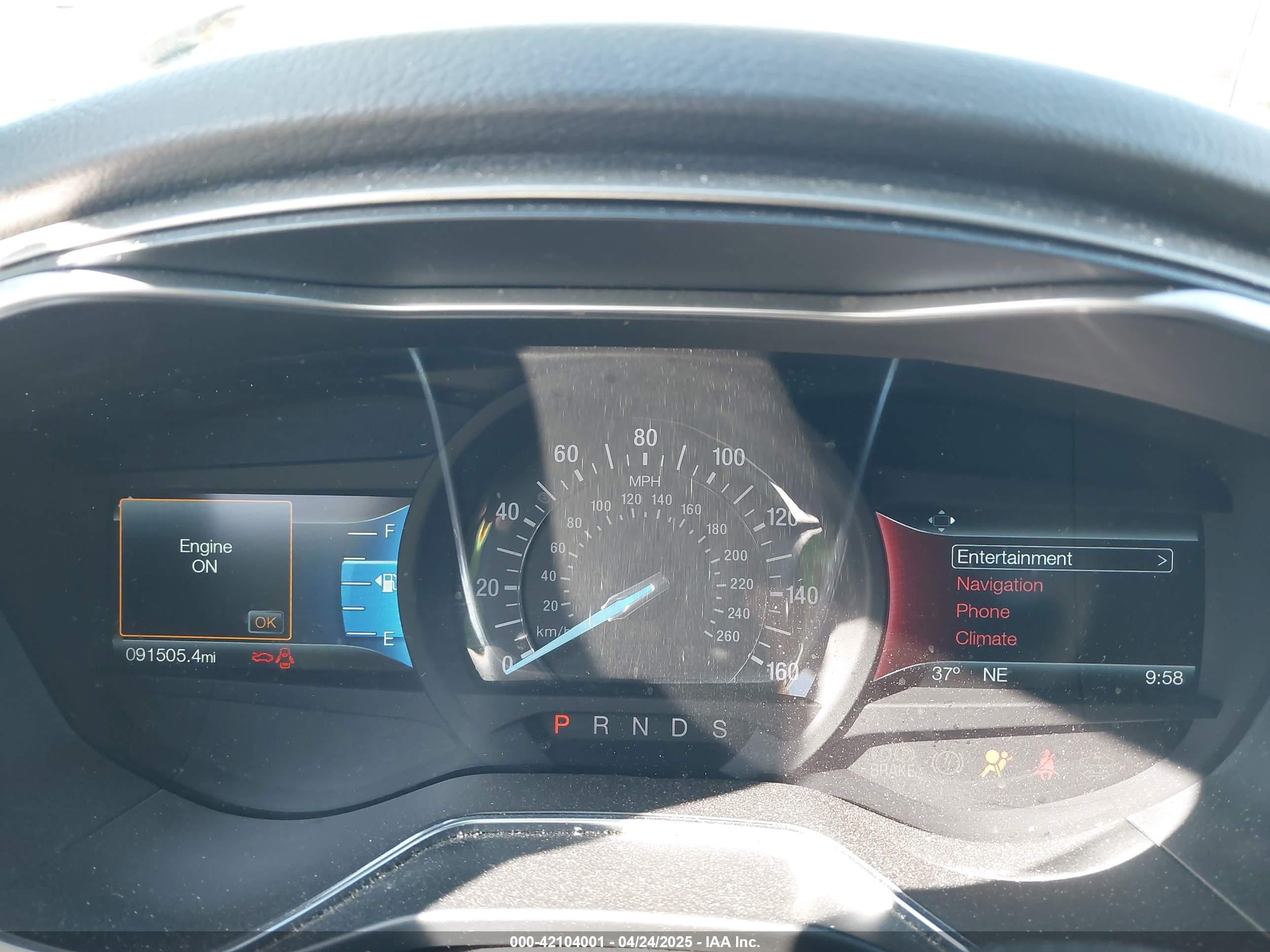 FORD FUSION image 7