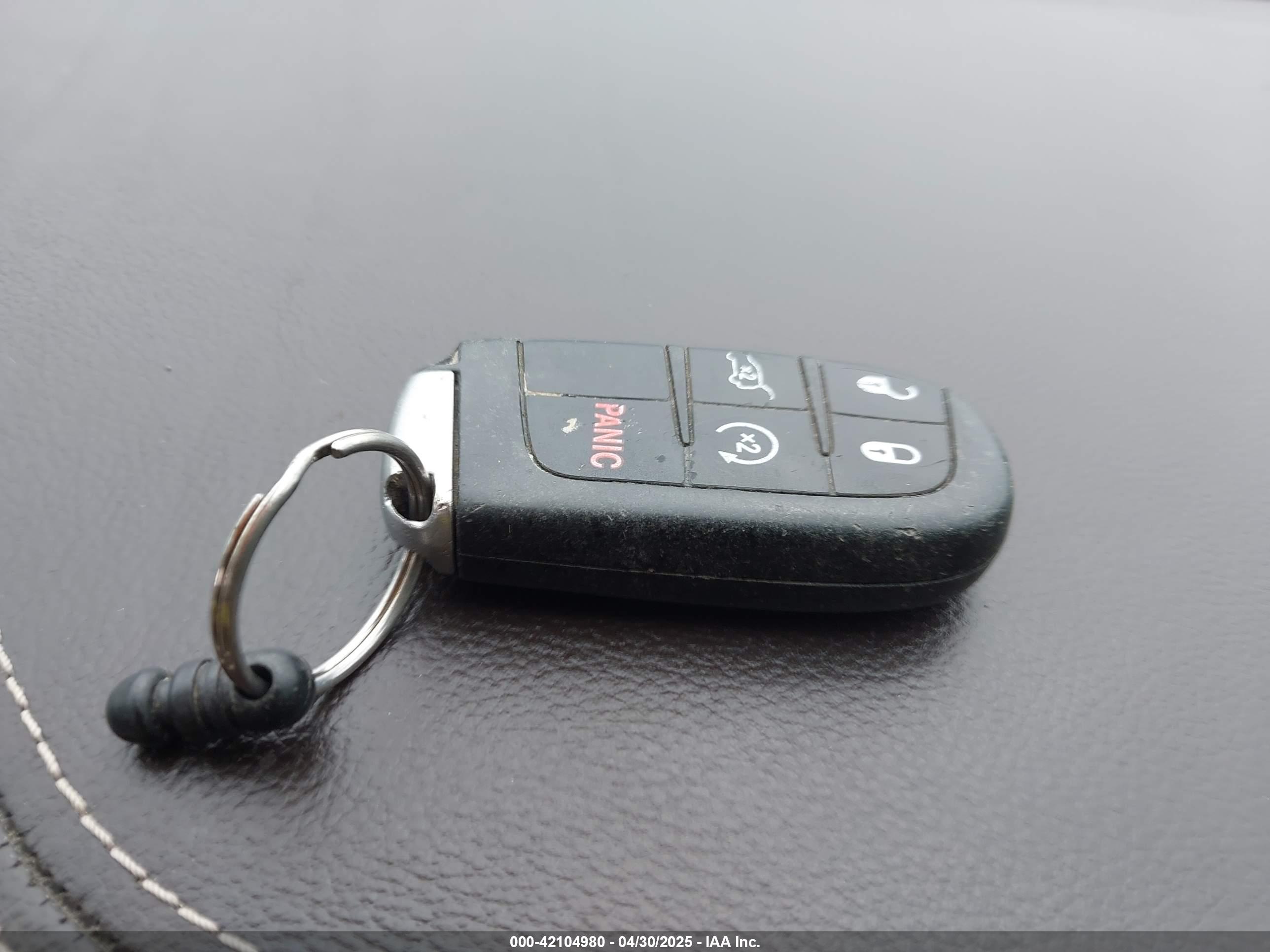 JEEP GRAND image 11