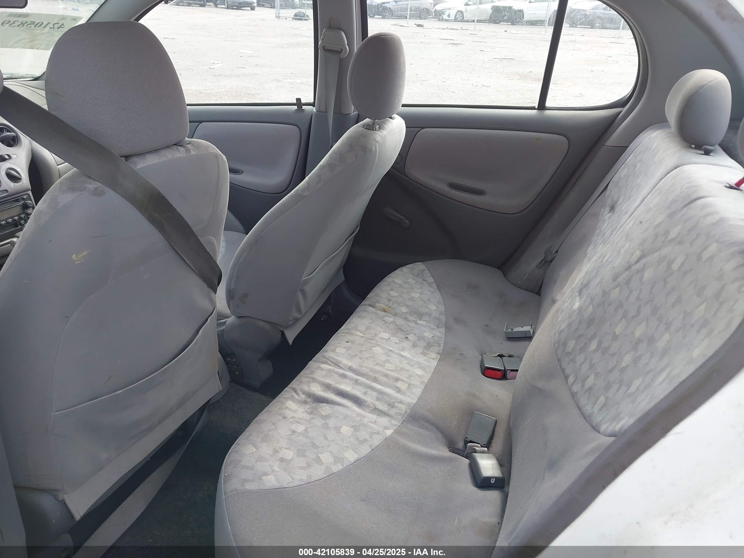 TOYOTA ECHO image 8