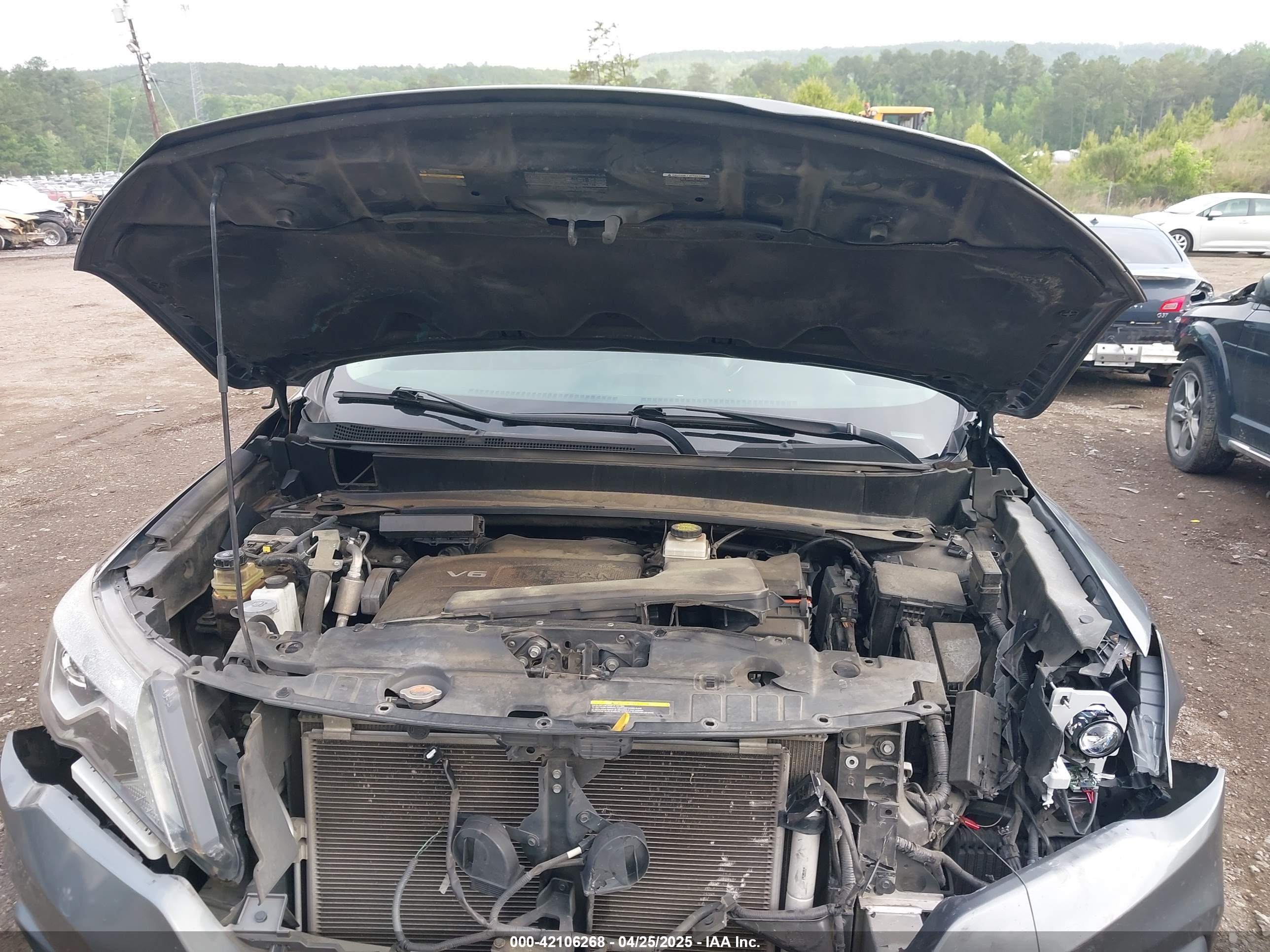 NISSAN PATHFINDER image 10