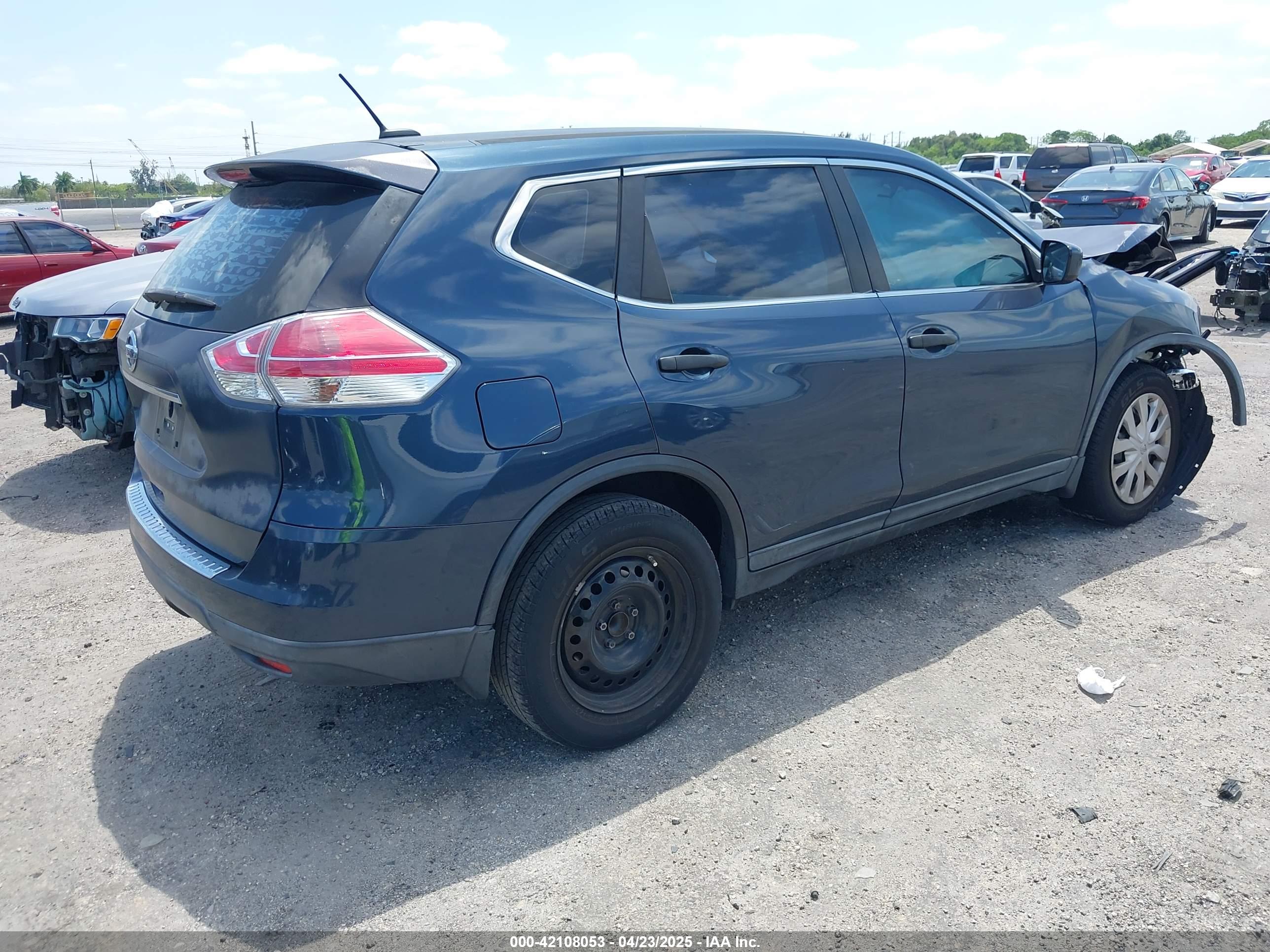 NISSAN ROGUE image 4