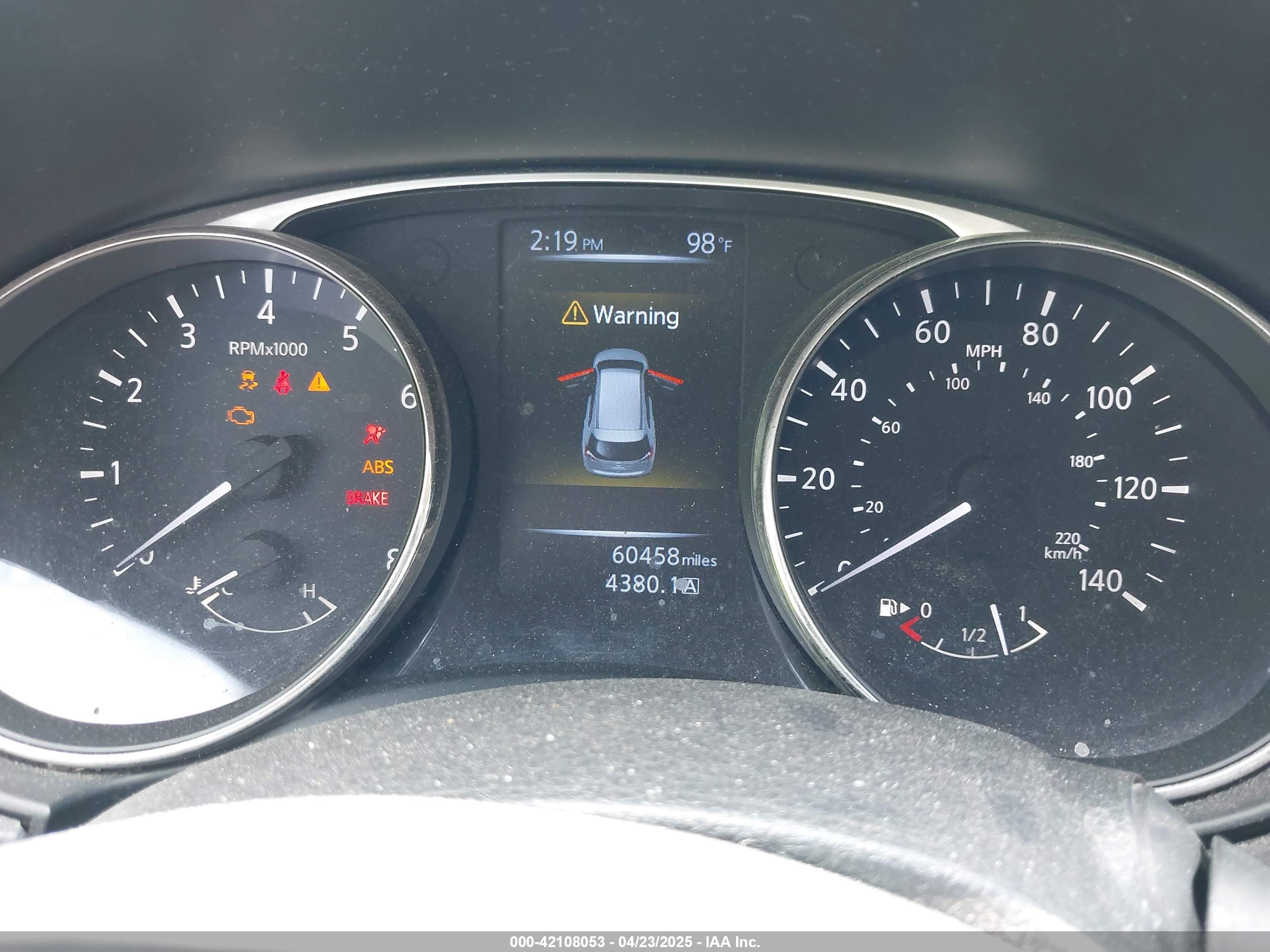 NISSAN ROGUE image 7