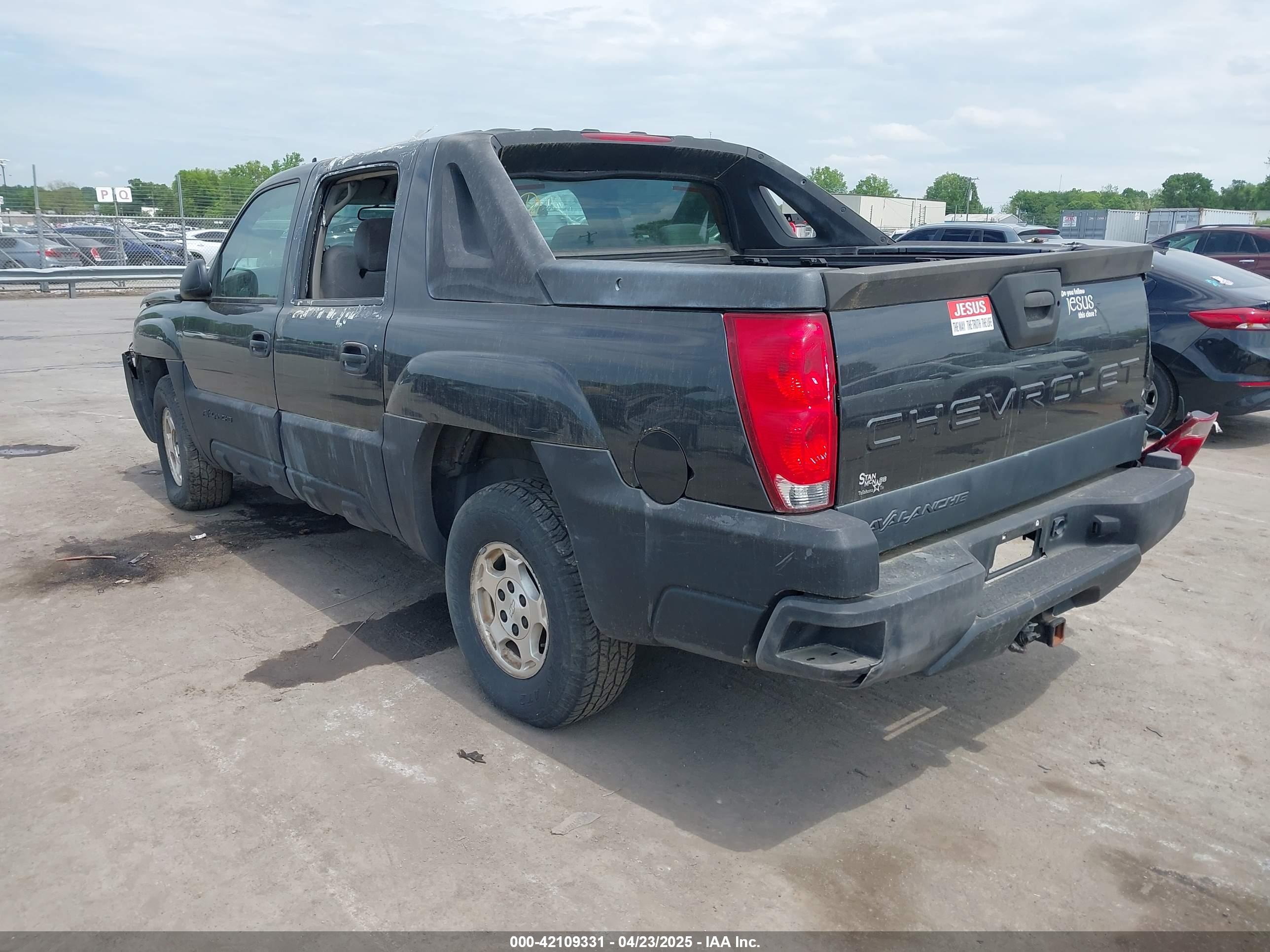 CHEVROLET AVALANCHE image 3