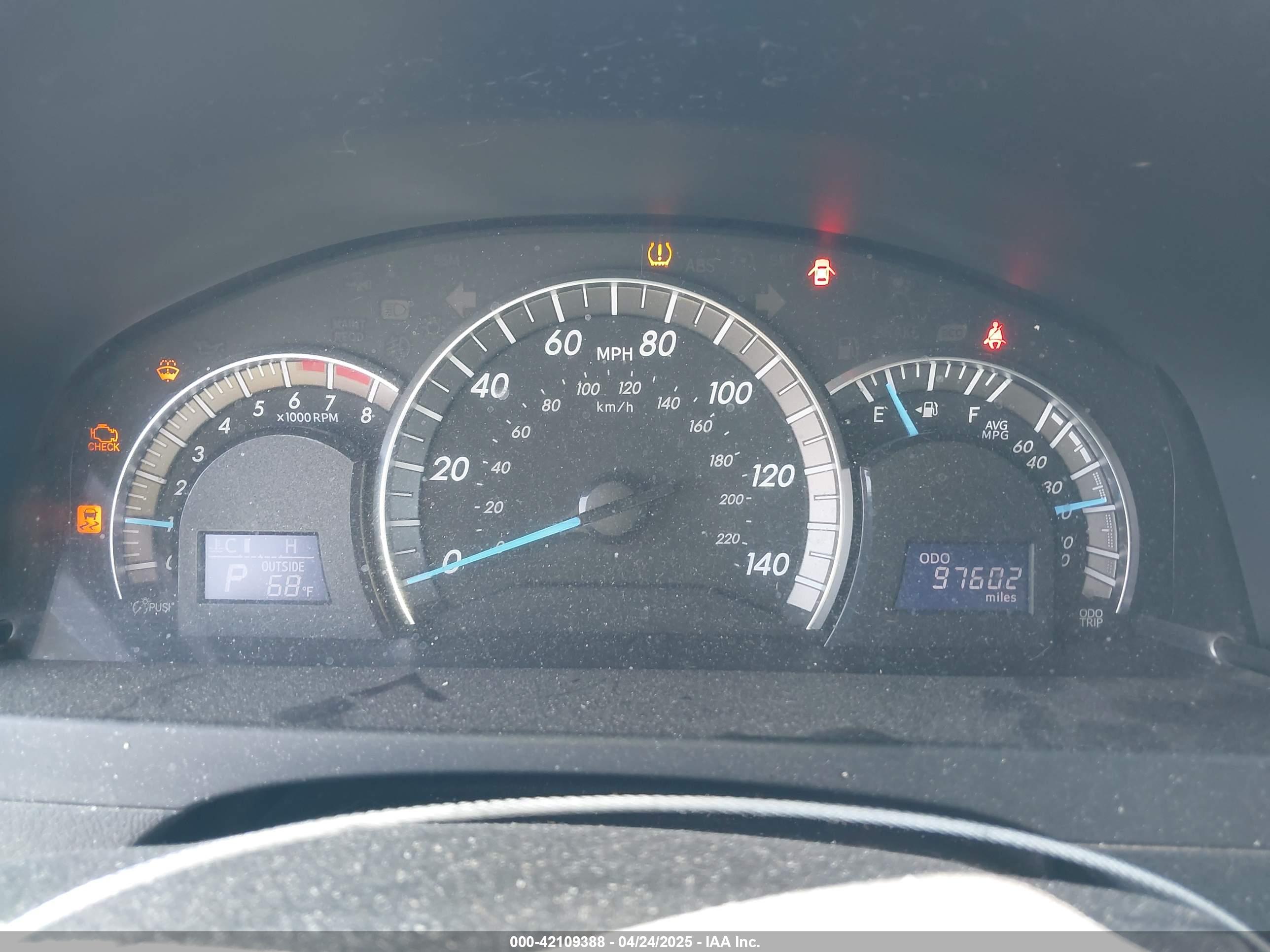TOYOTA CAMRY image 7