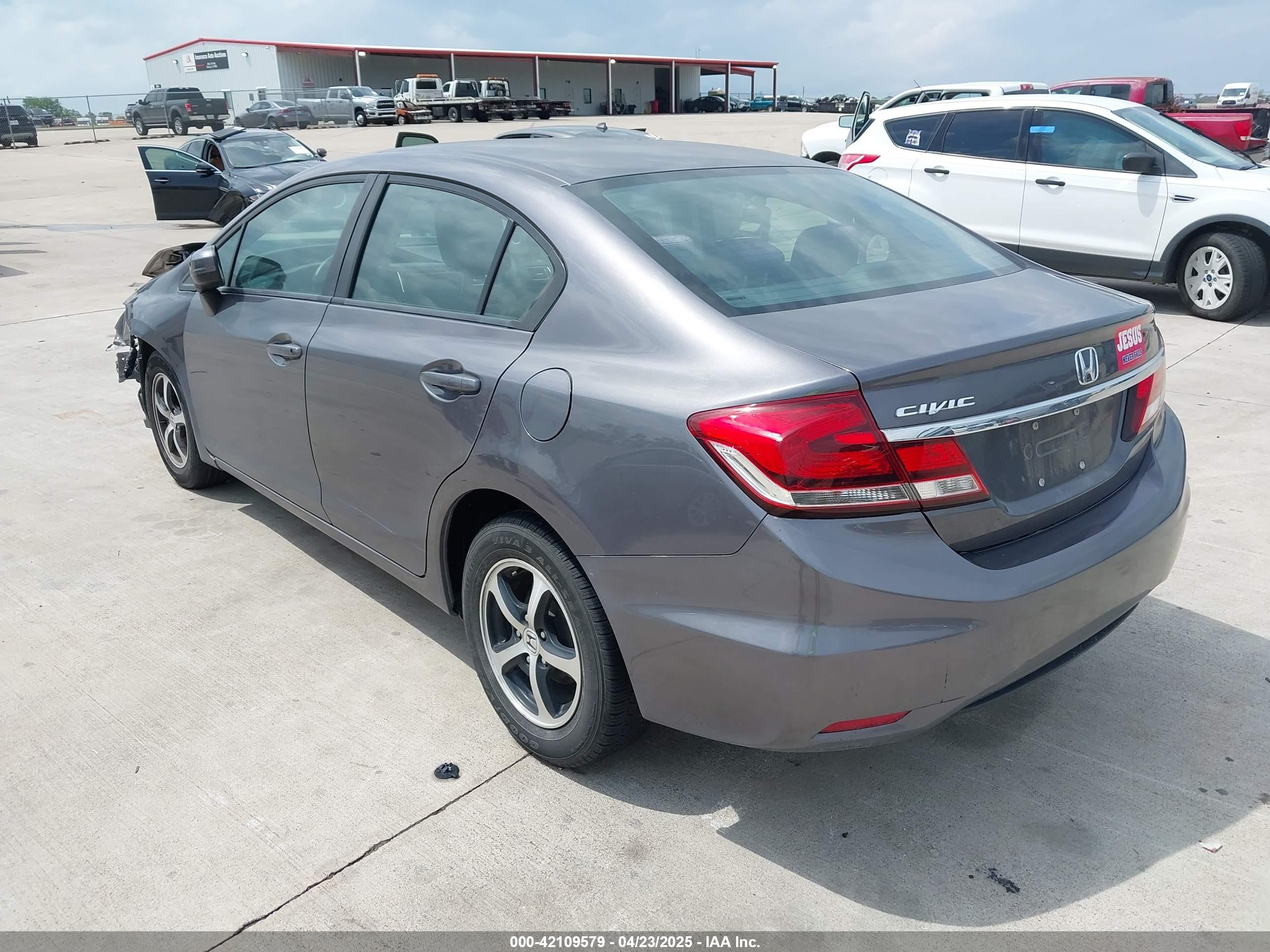 HONDA CIVIC image 3