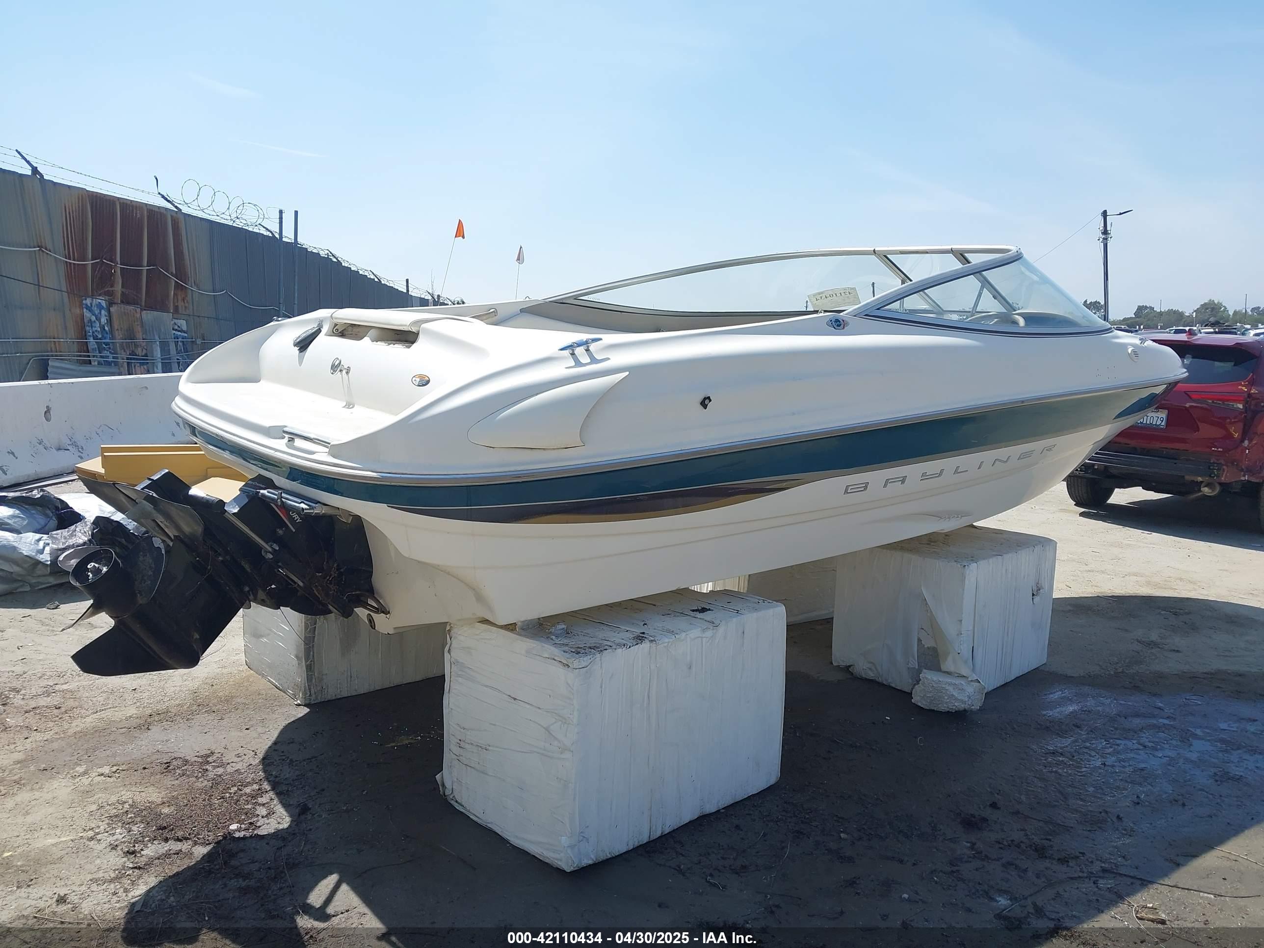 BAYLINER CAPRI image 4