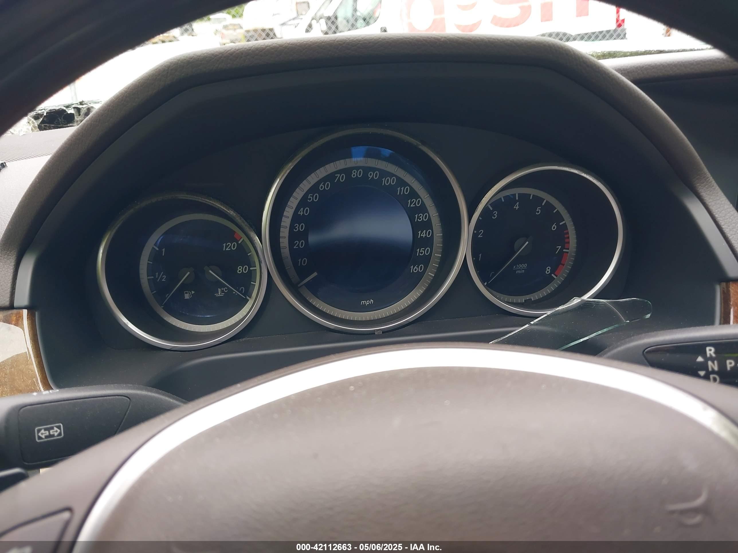 MERCEDES-BENZ E image 7
