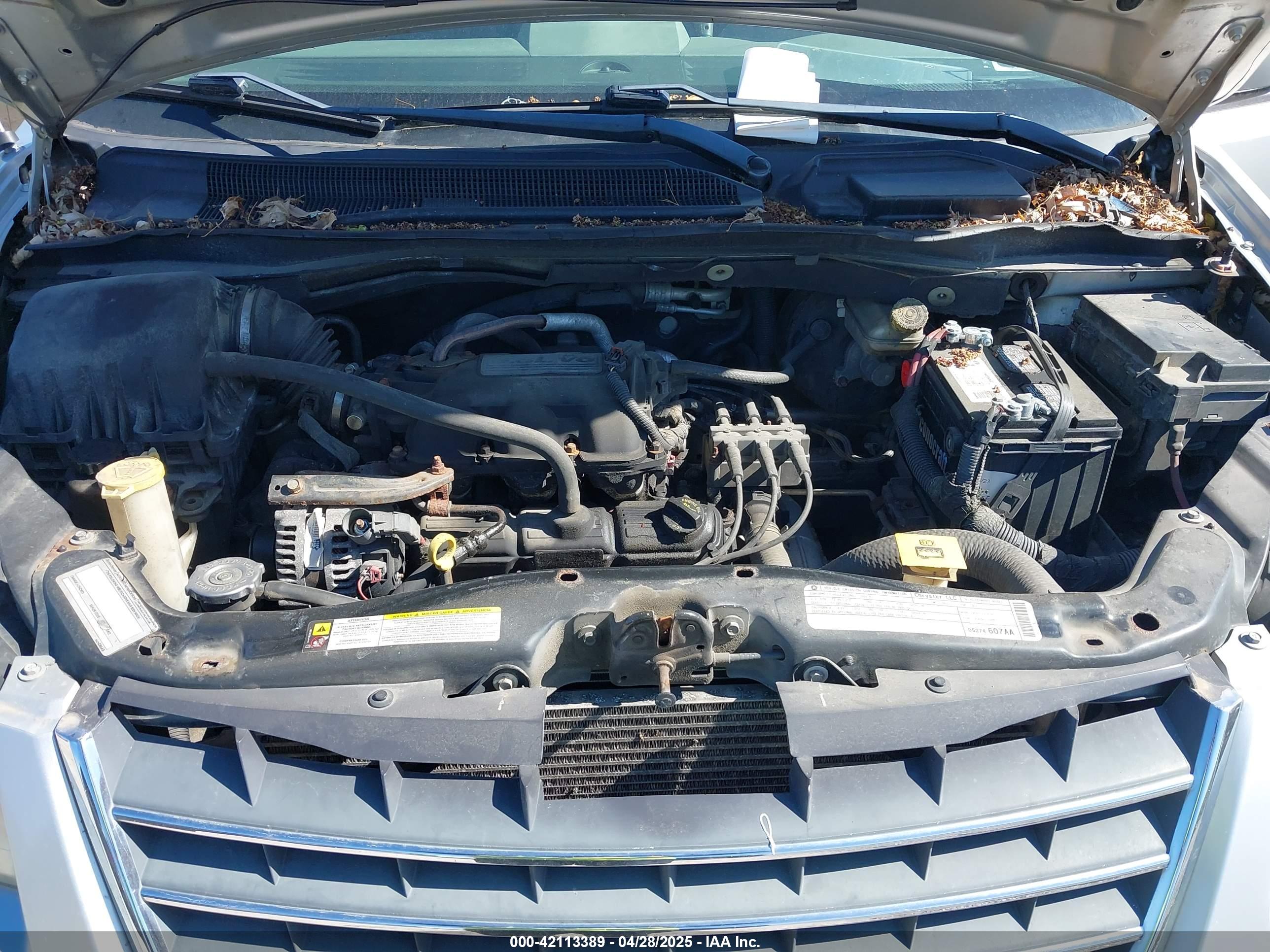 CHRYSLER TOWN image 10