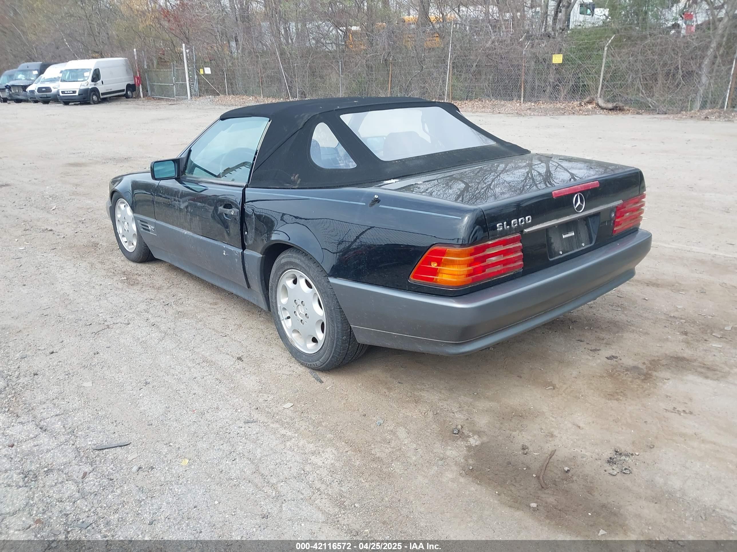 MERCEDES-BENZ SL image 3
