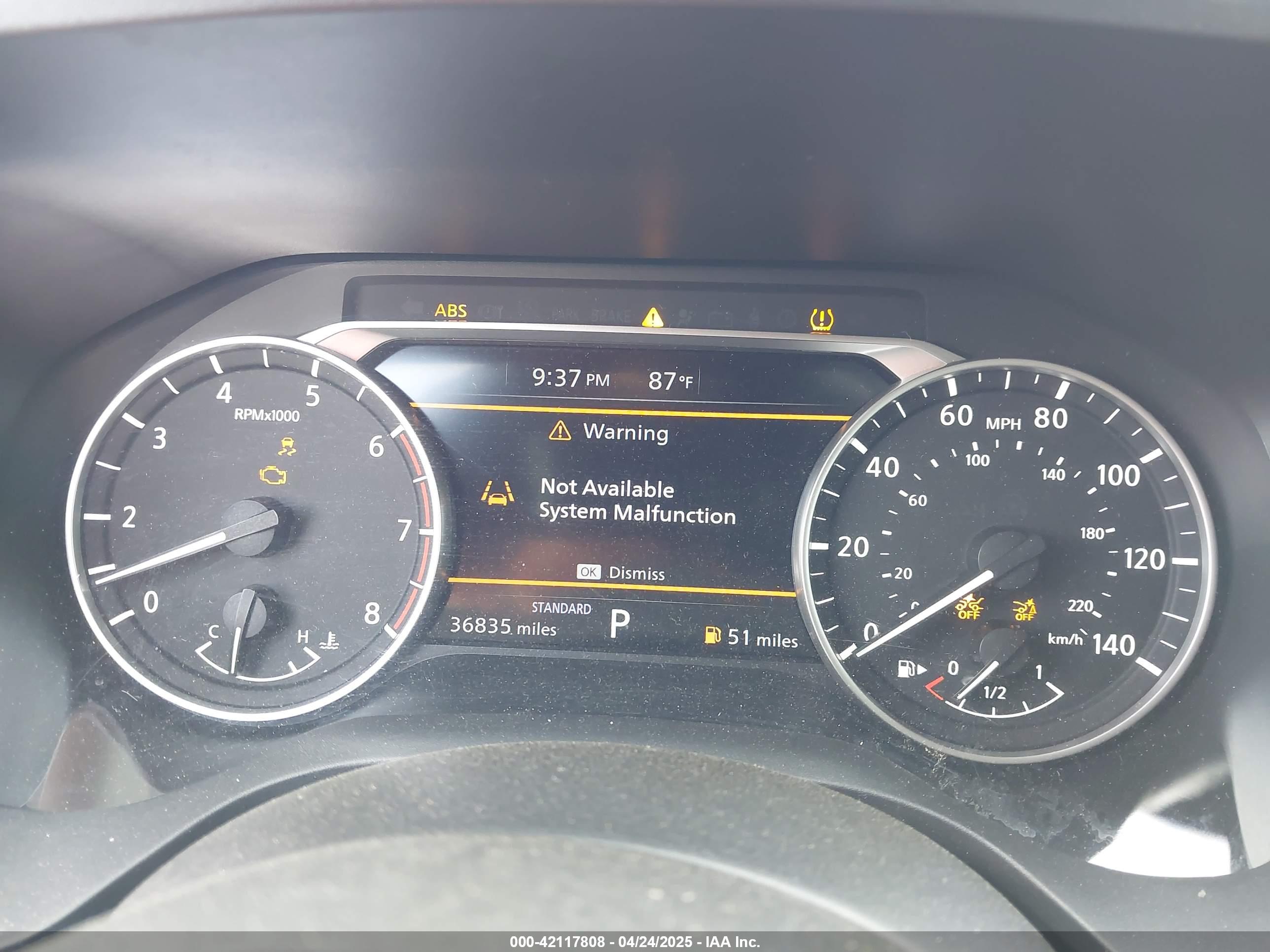 NISSAN ROGUE image 7