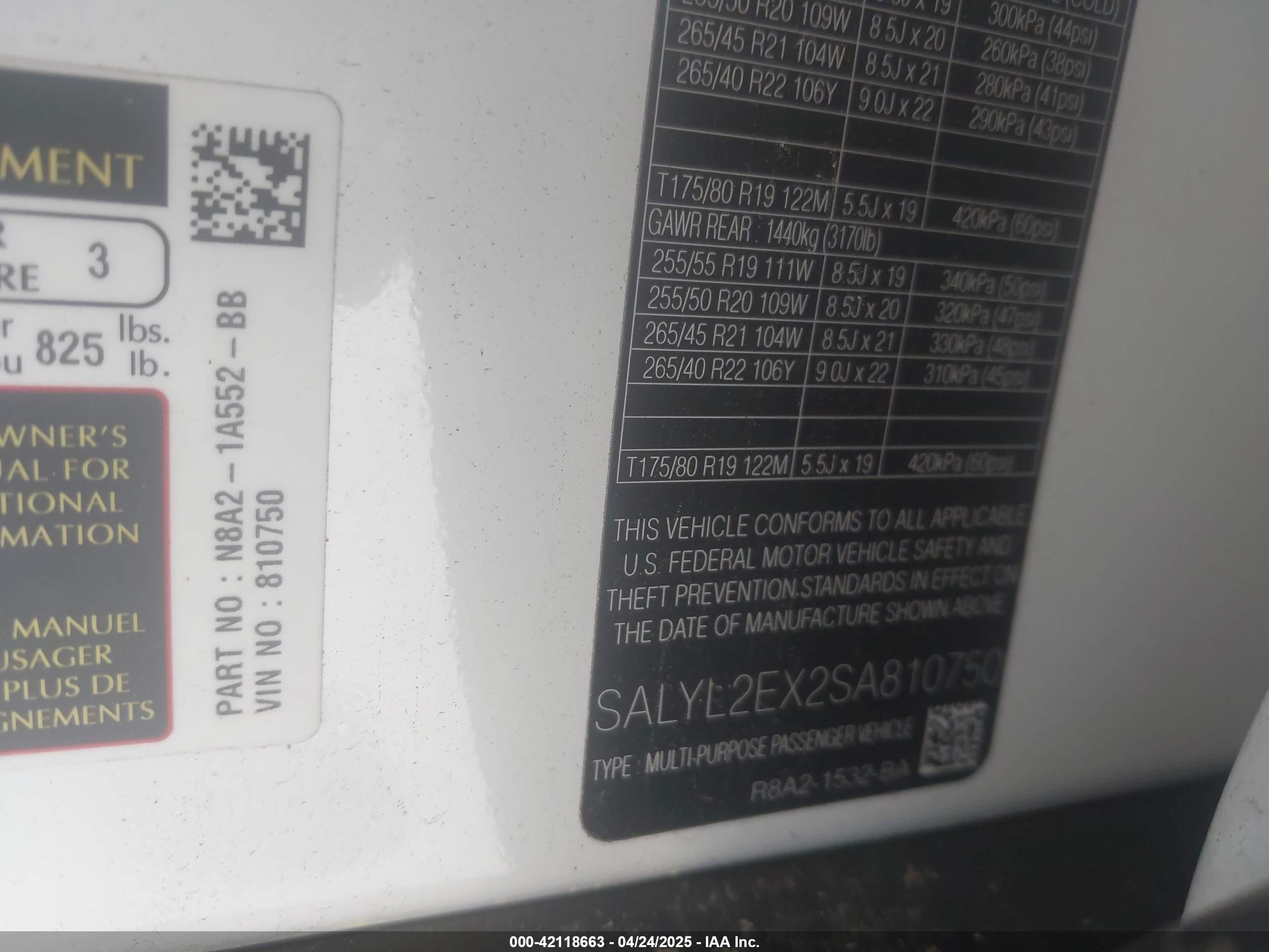 LAND ROVER image 9