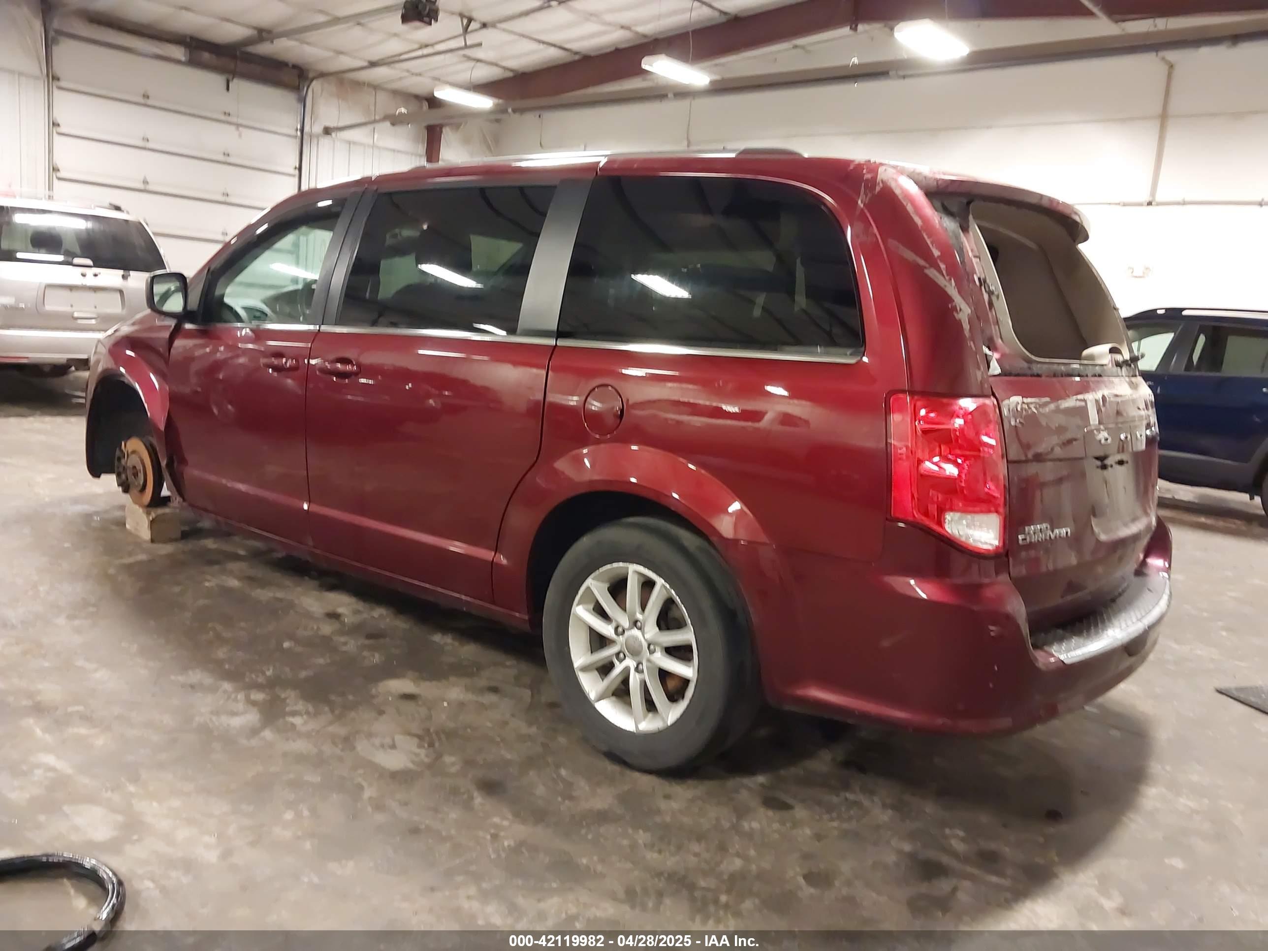 DODGE GRAND image 3
