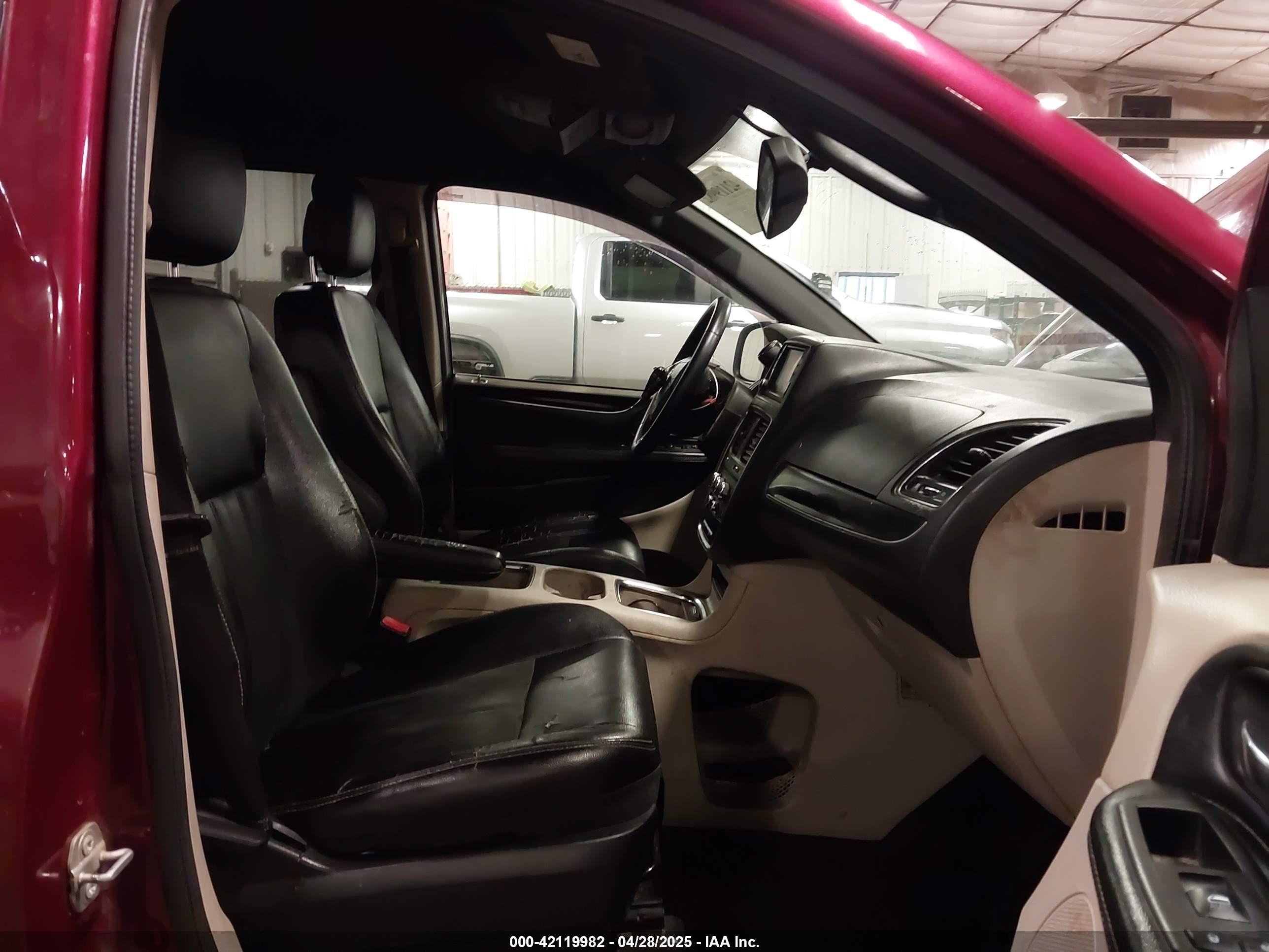 DODGE GRAND image 5