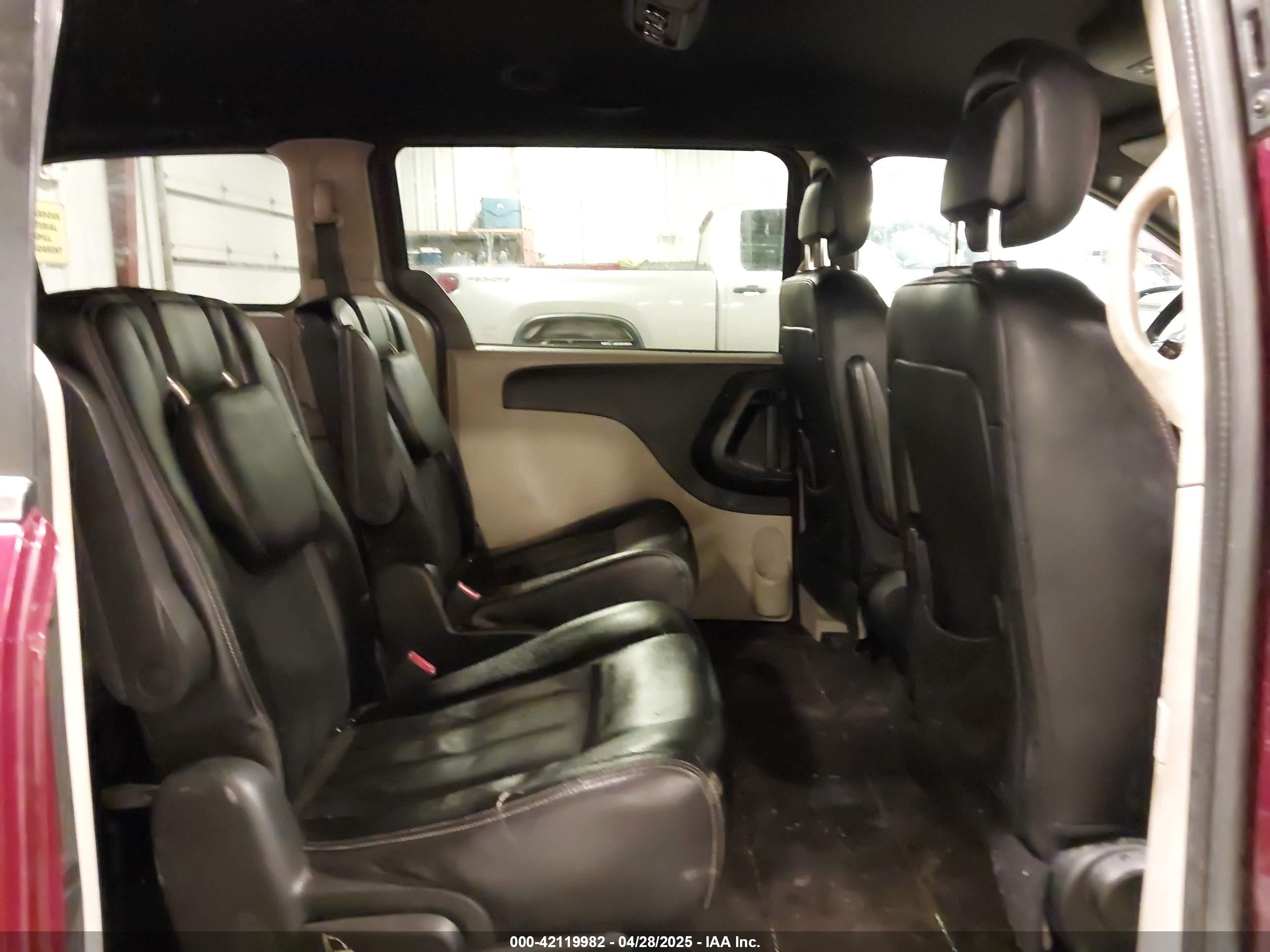 DODGE GRAND image 8