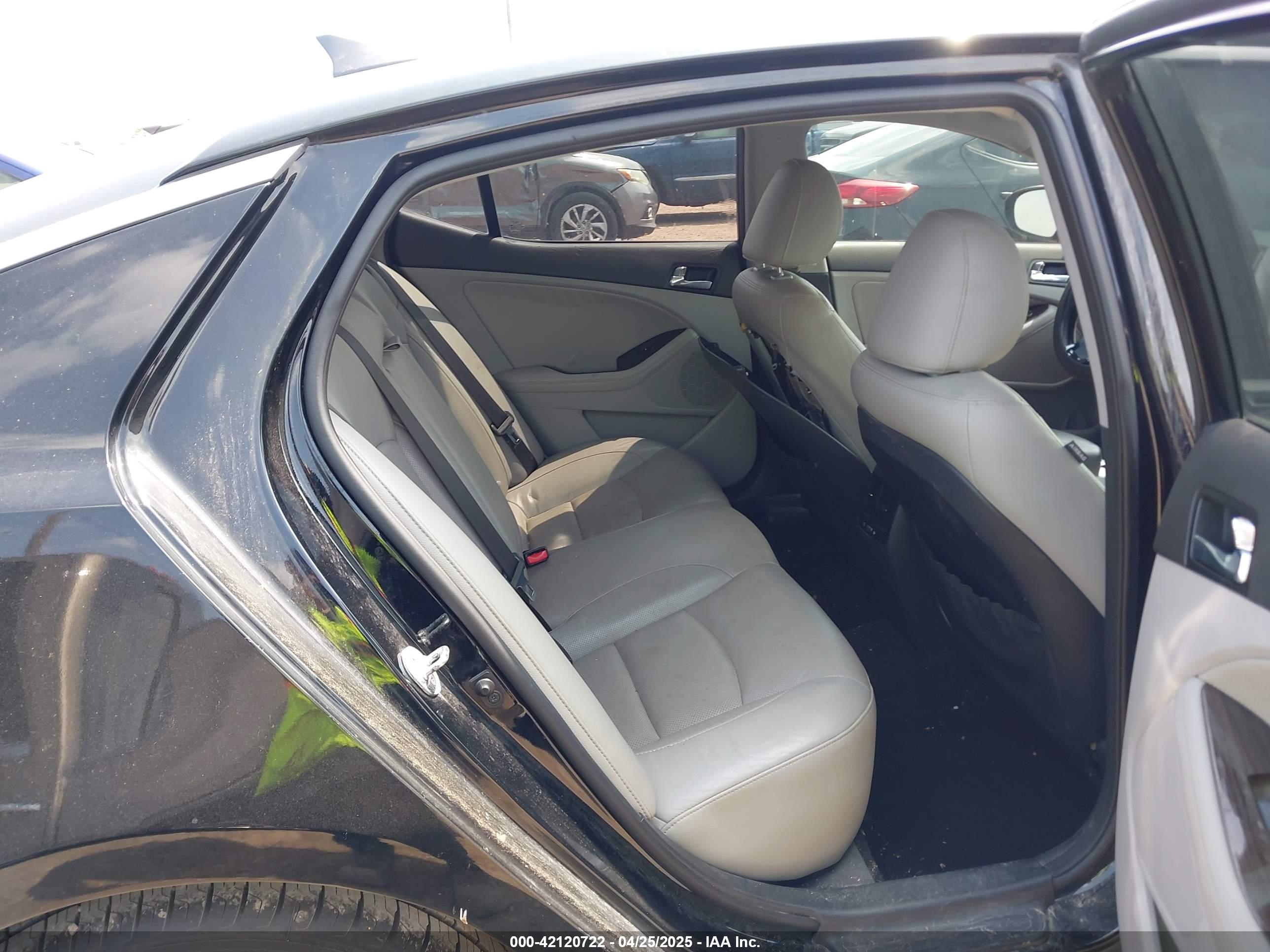 KIA OPTIMA image 8