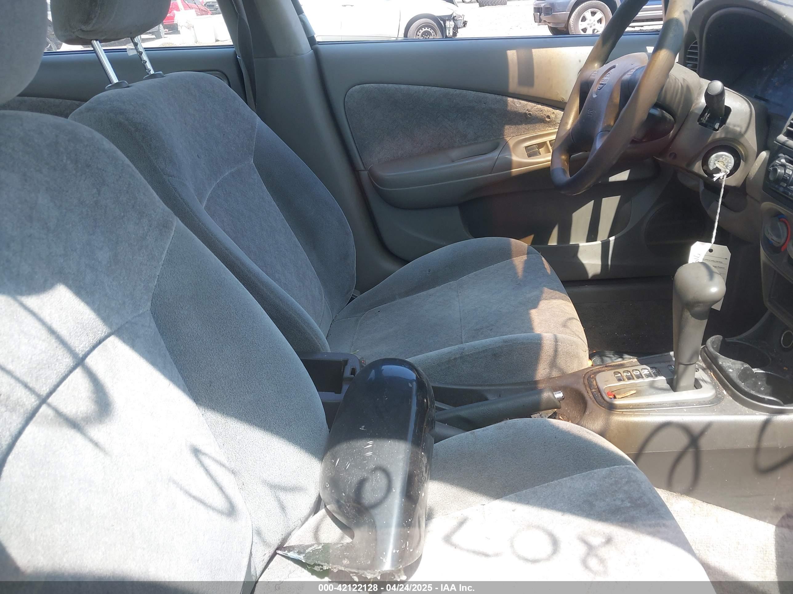 NISSAN SENTRA image 5