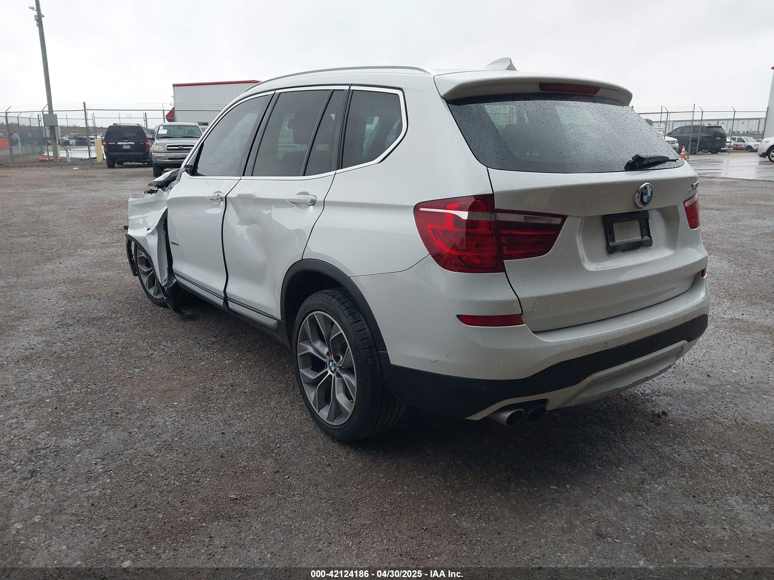 BMW X3 image 3