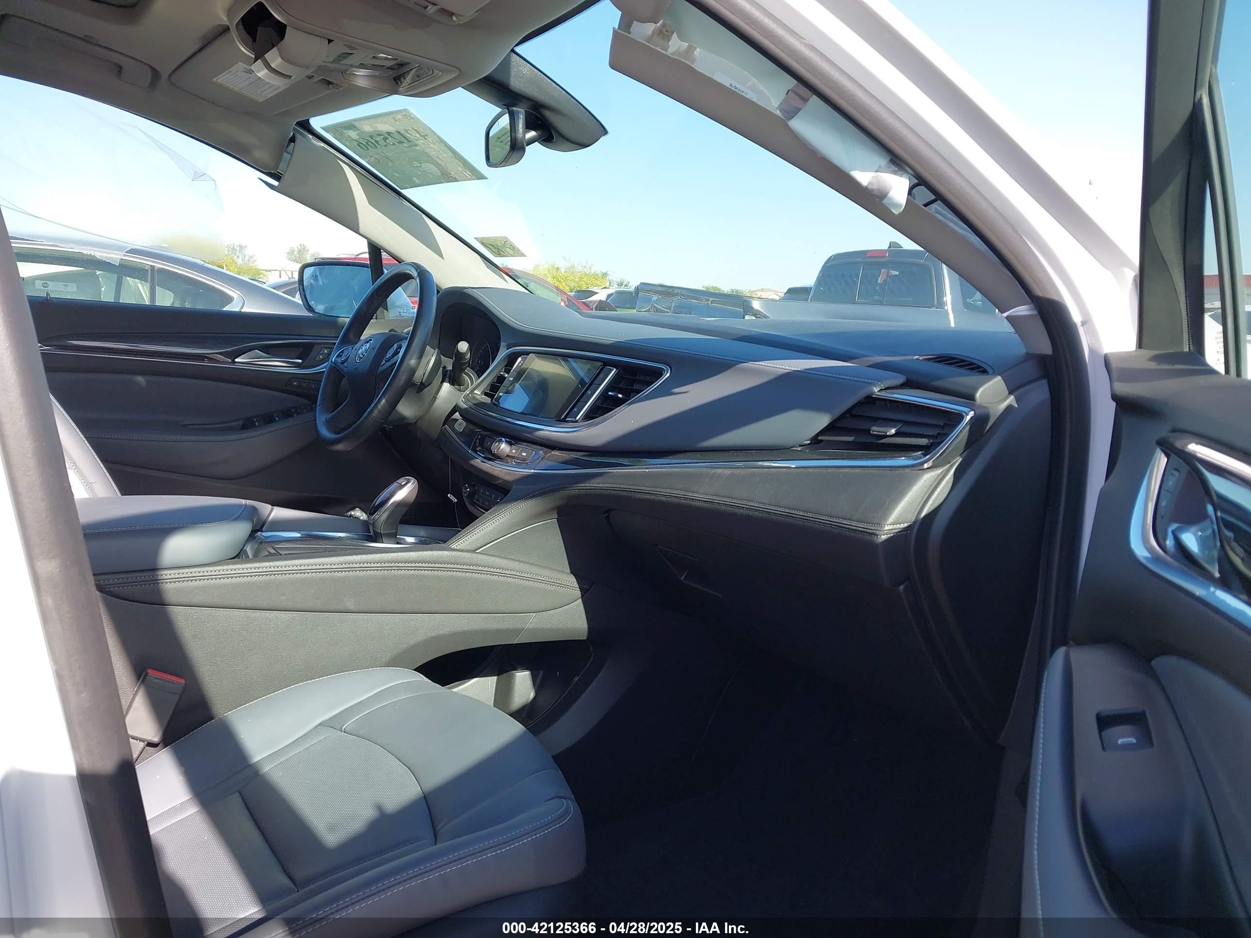 BUICK ENCLAVE image 5