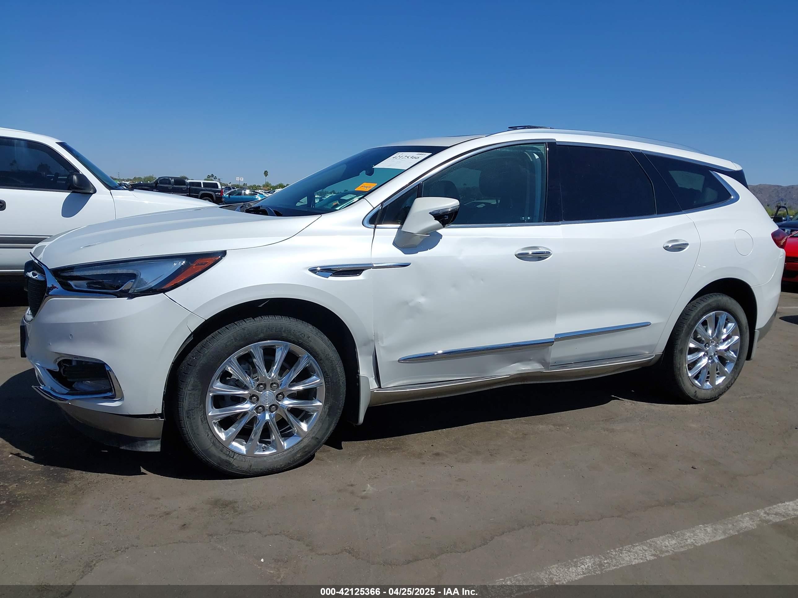 BUICK ENCLAVE image 6