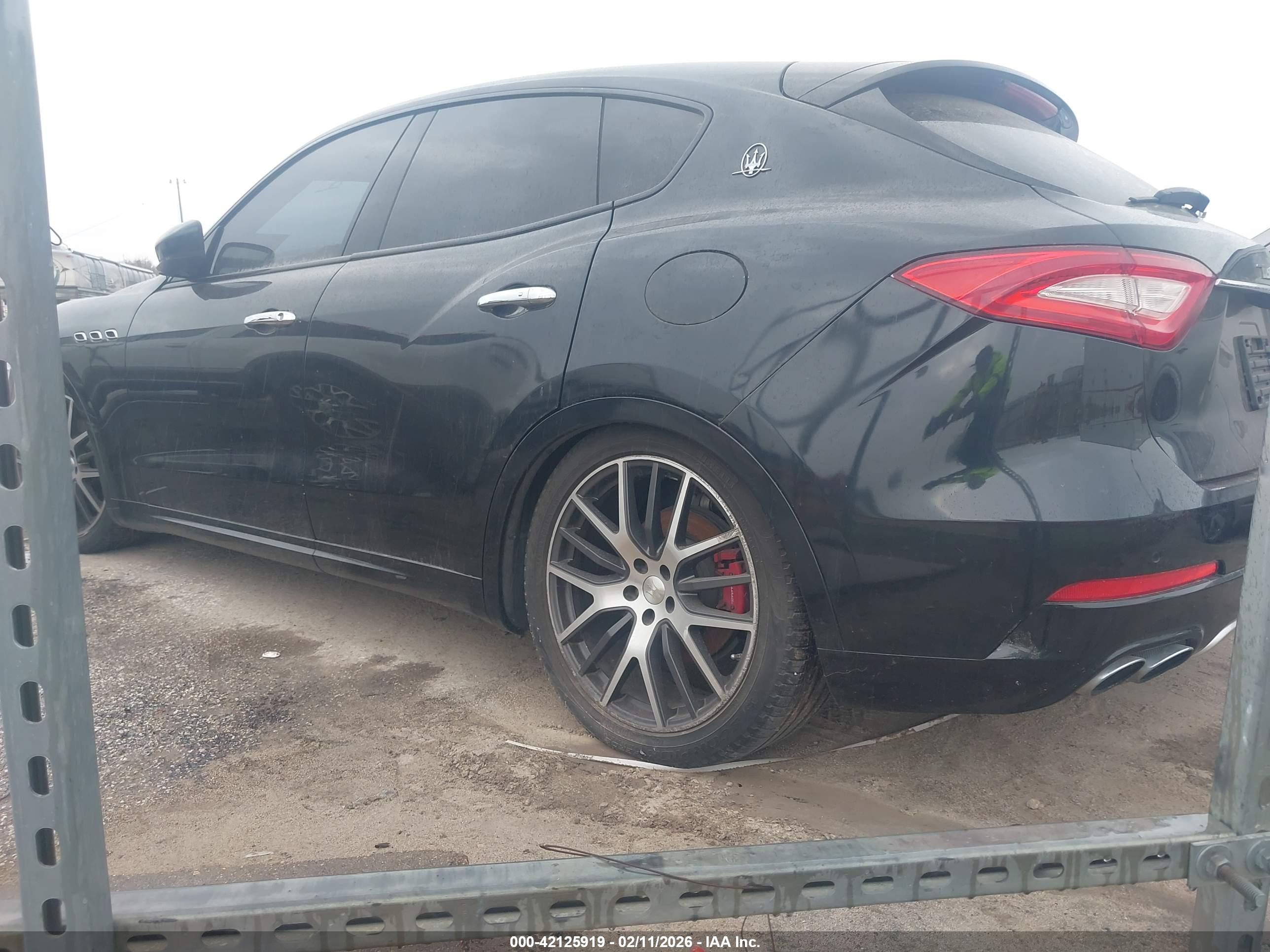 MASERATI LEVANTE image 3