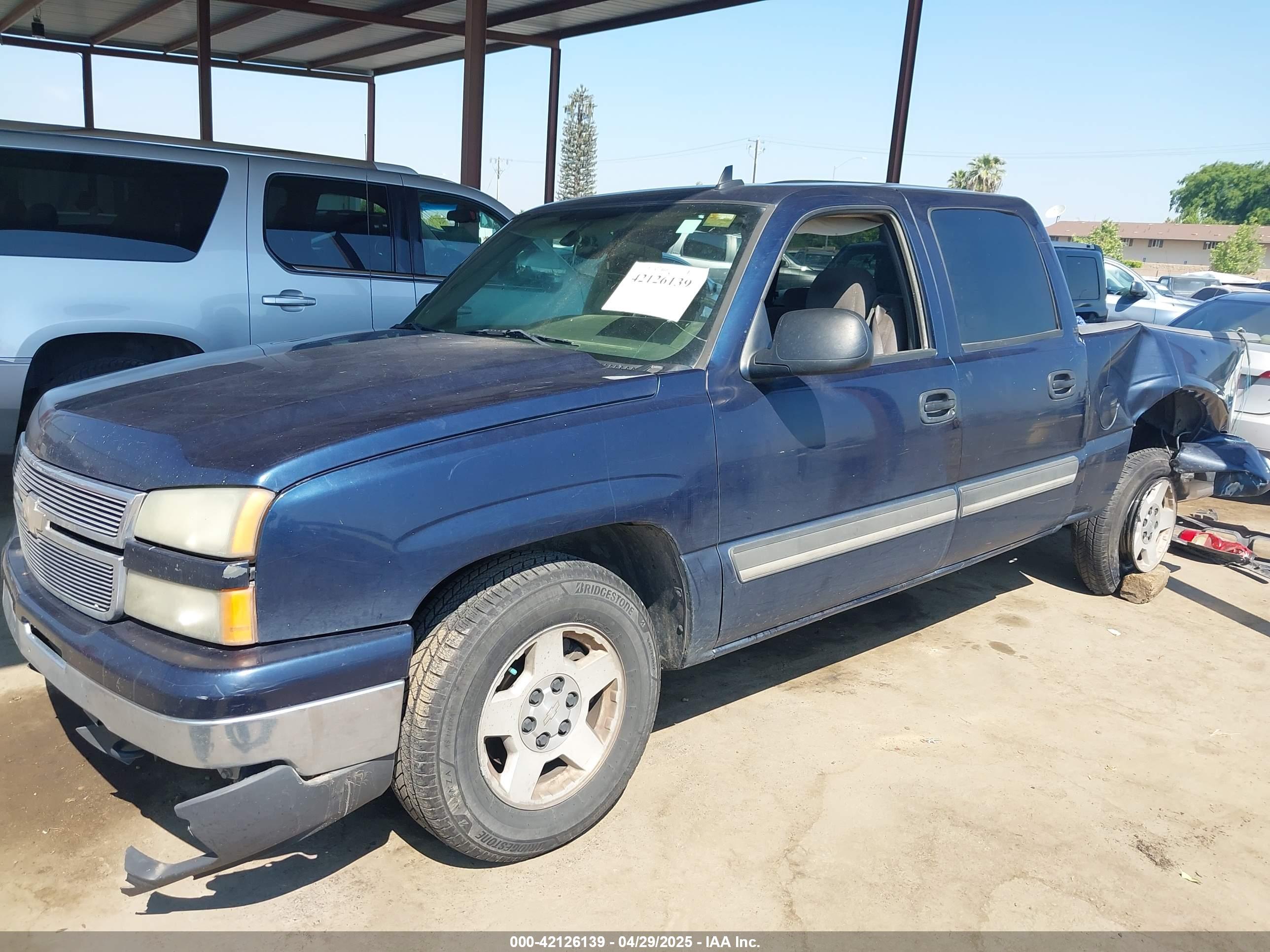 CHEVROLET SILVERADO image 2