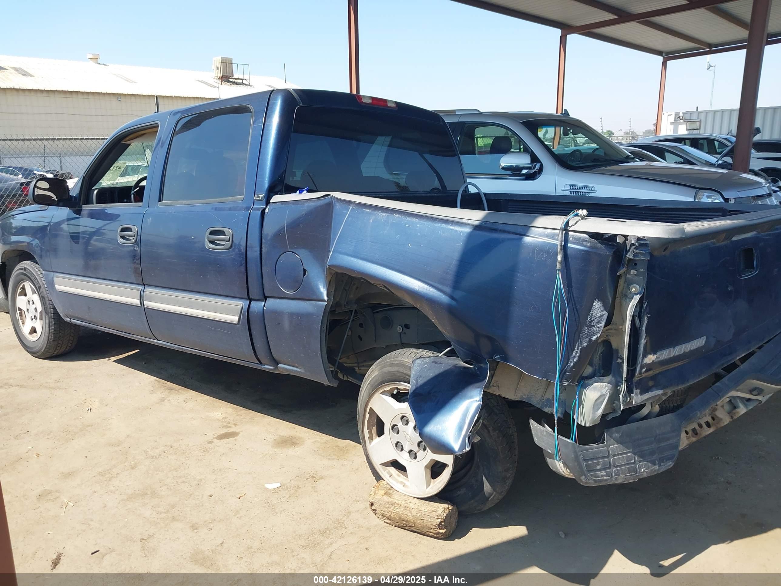 CHEVROLET SILVERADO image 3