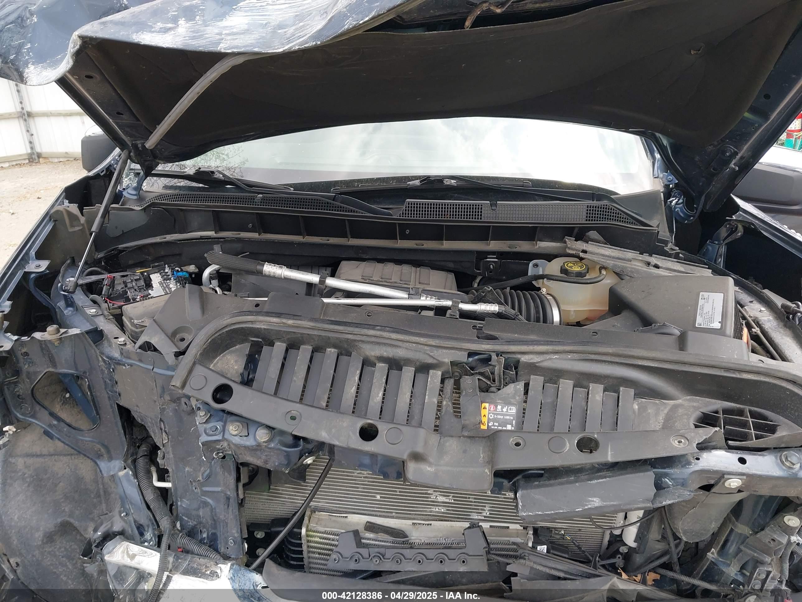 CHEVROLET SILVERADO image 10