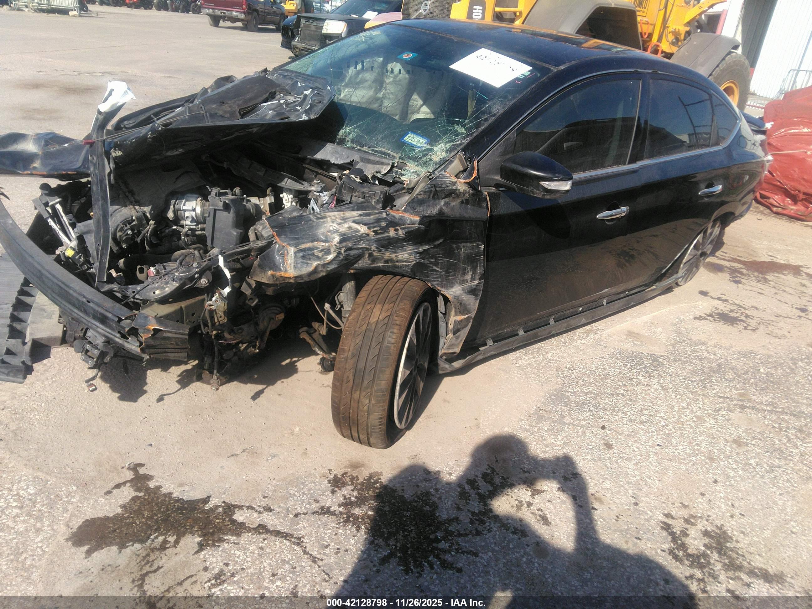 NISSAN SENTRA image 2