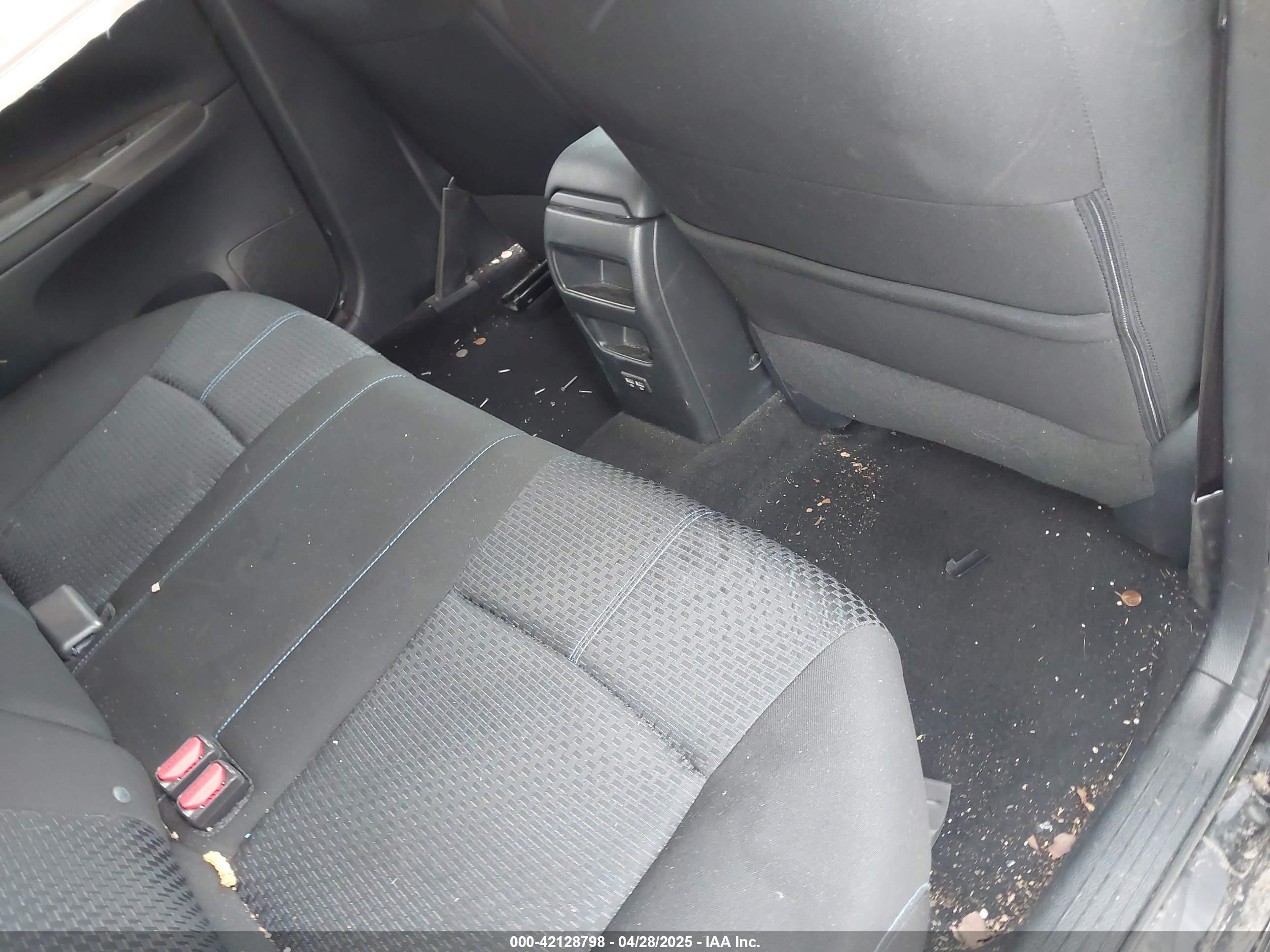 NISSAN SENTRA image 8