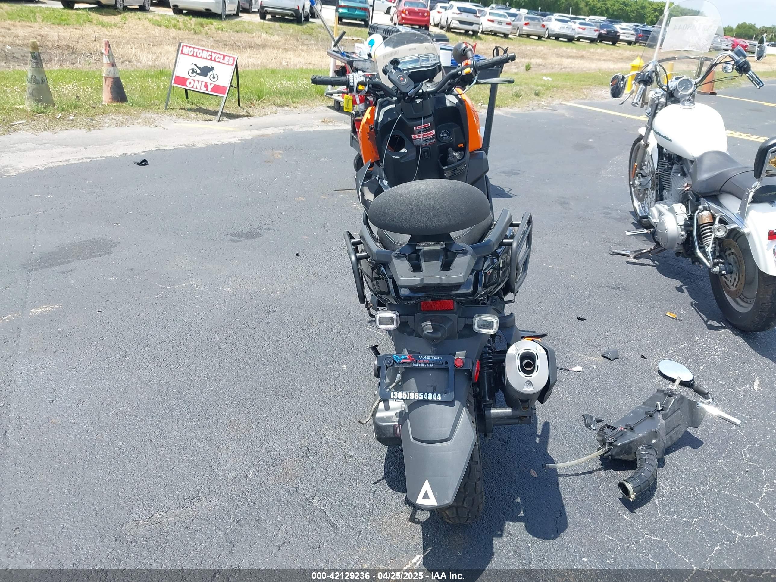 TQVC SCOOTER image 6