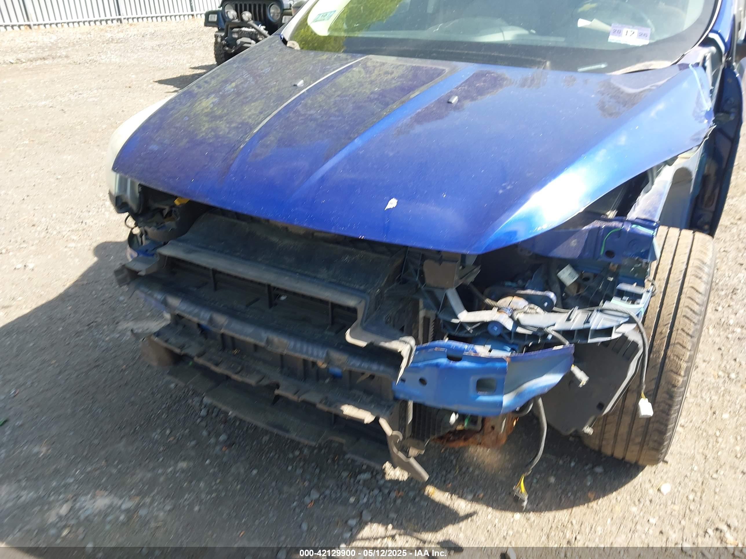 FORD ESCAPE image 6