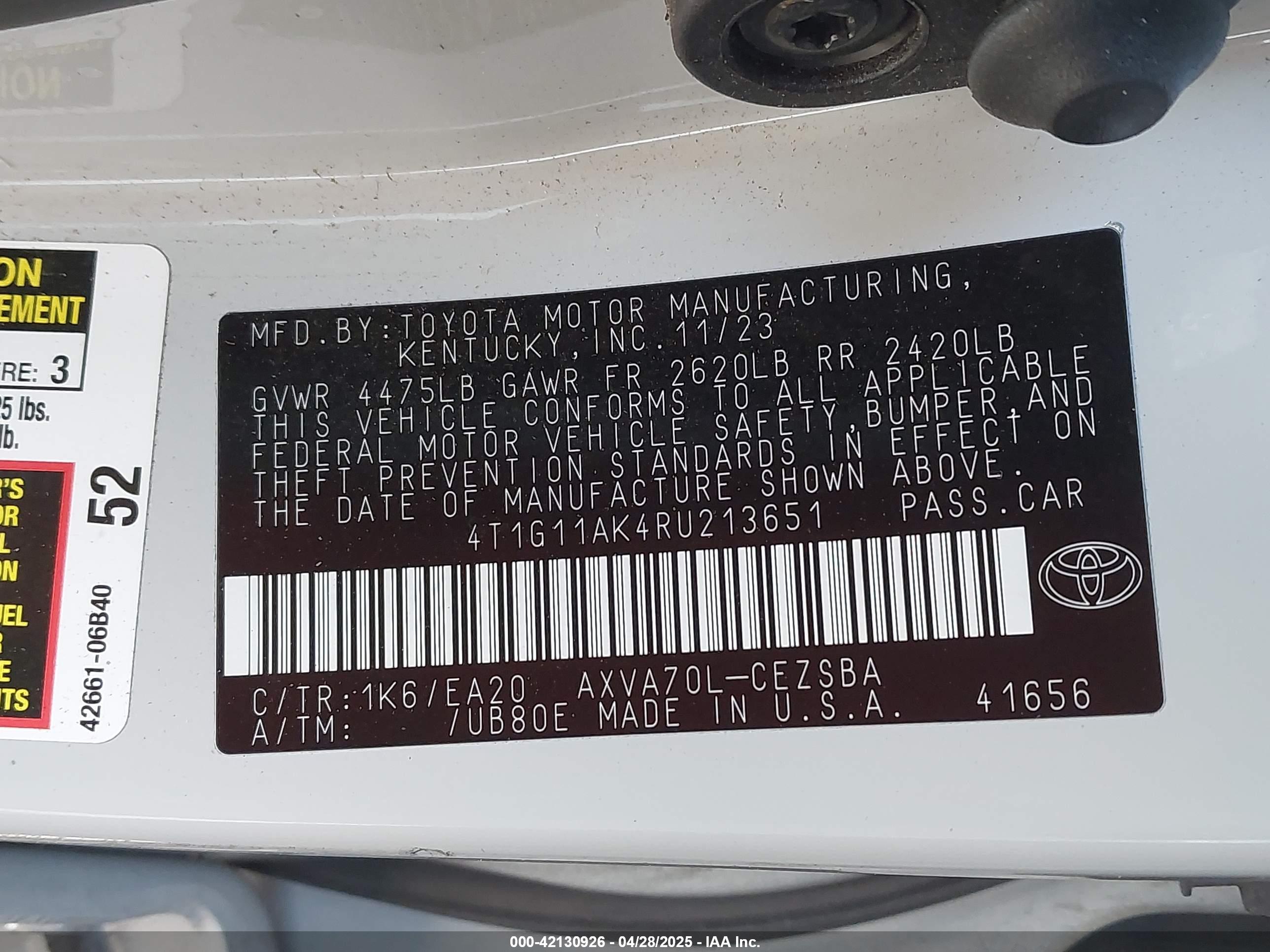 TOYOTA CAMRY image 9